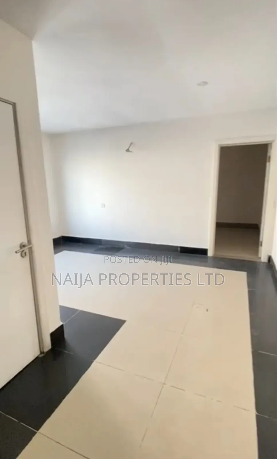 Mini Flat in Lekki Phase 1 Right for rent in Lekki Phase 1