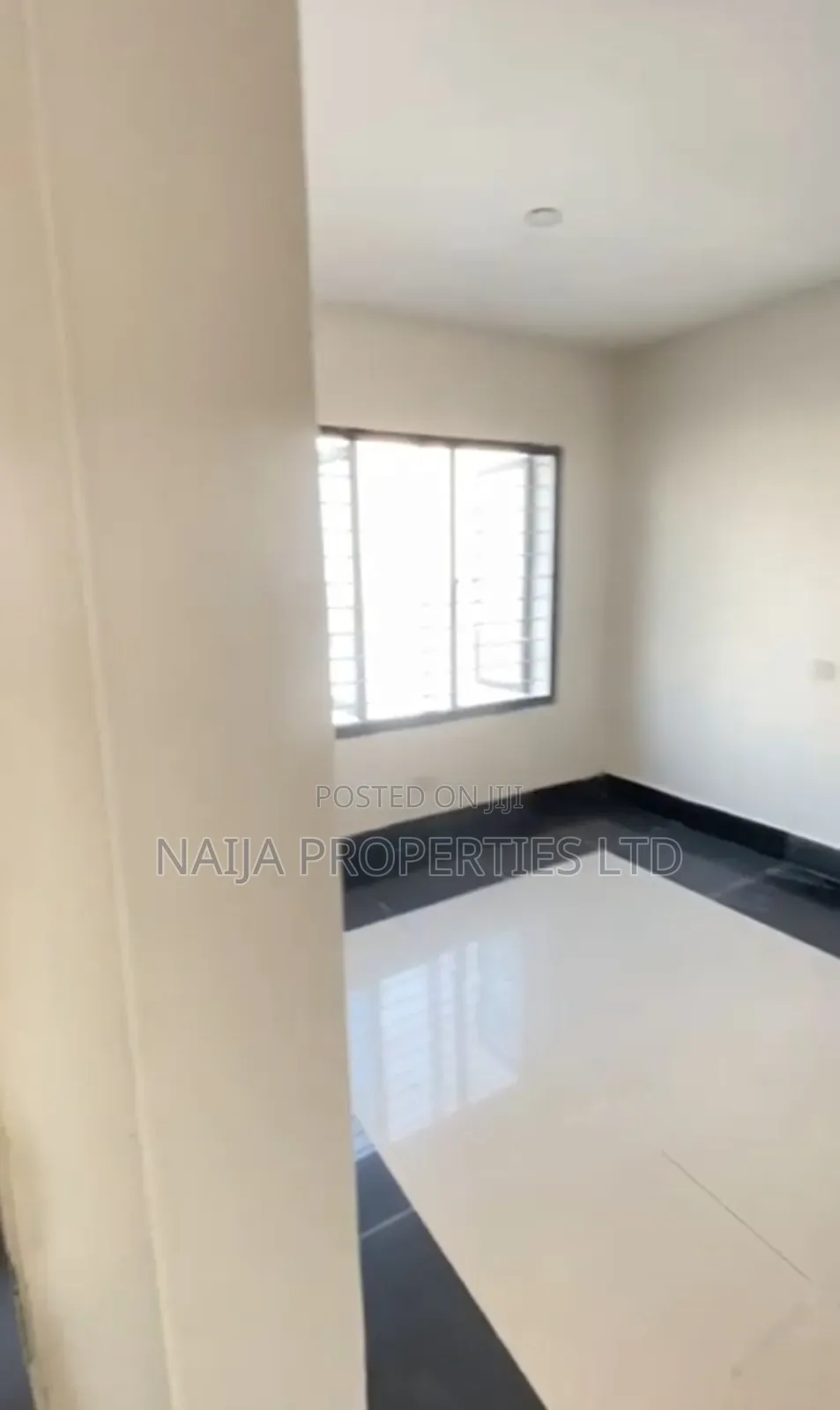 Mini Flat in Lekki Phase 1 Right for rent in Lekki Phase 1