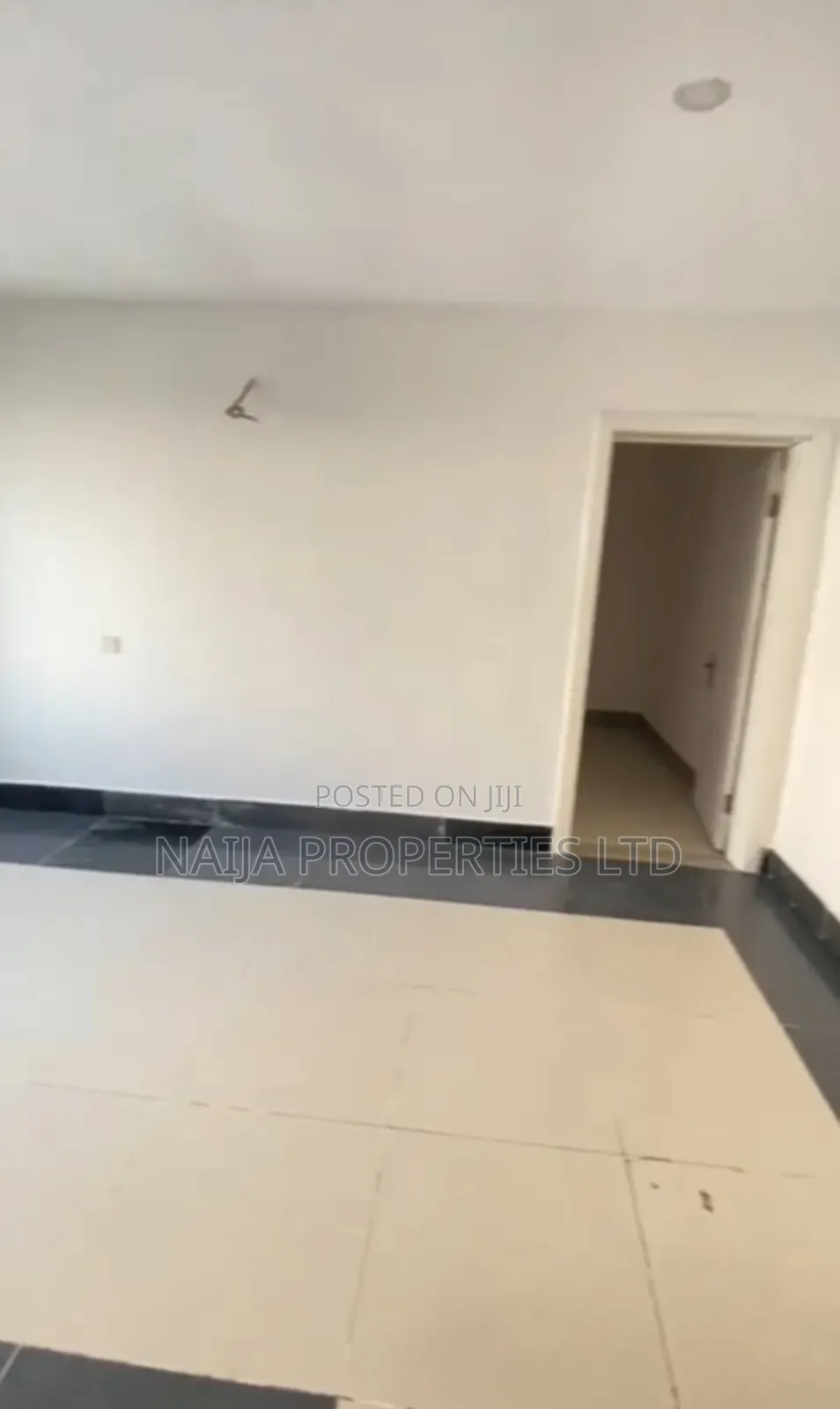 Mini Flat in Lekki Phase 1 Right for rent in Lekki Phase 1