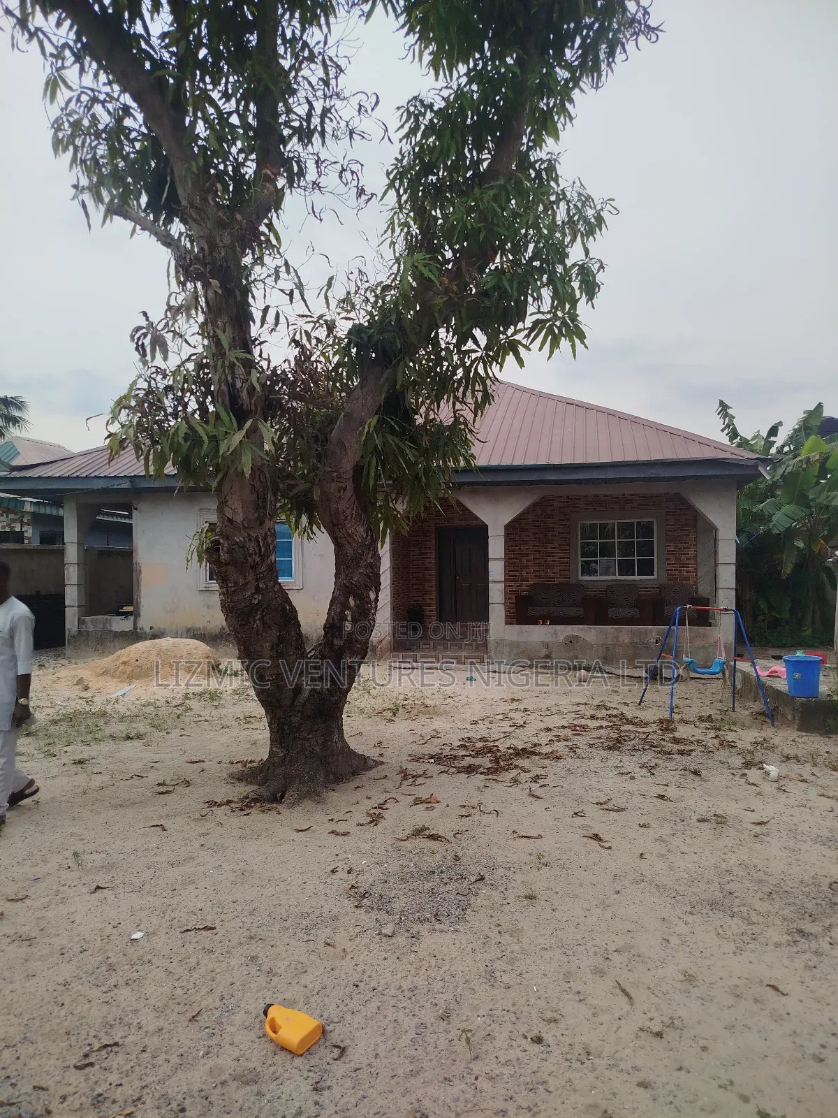 3bdrm Bungalow in Greenlite, Lekki Expressway for sale in Lekki Expressway
