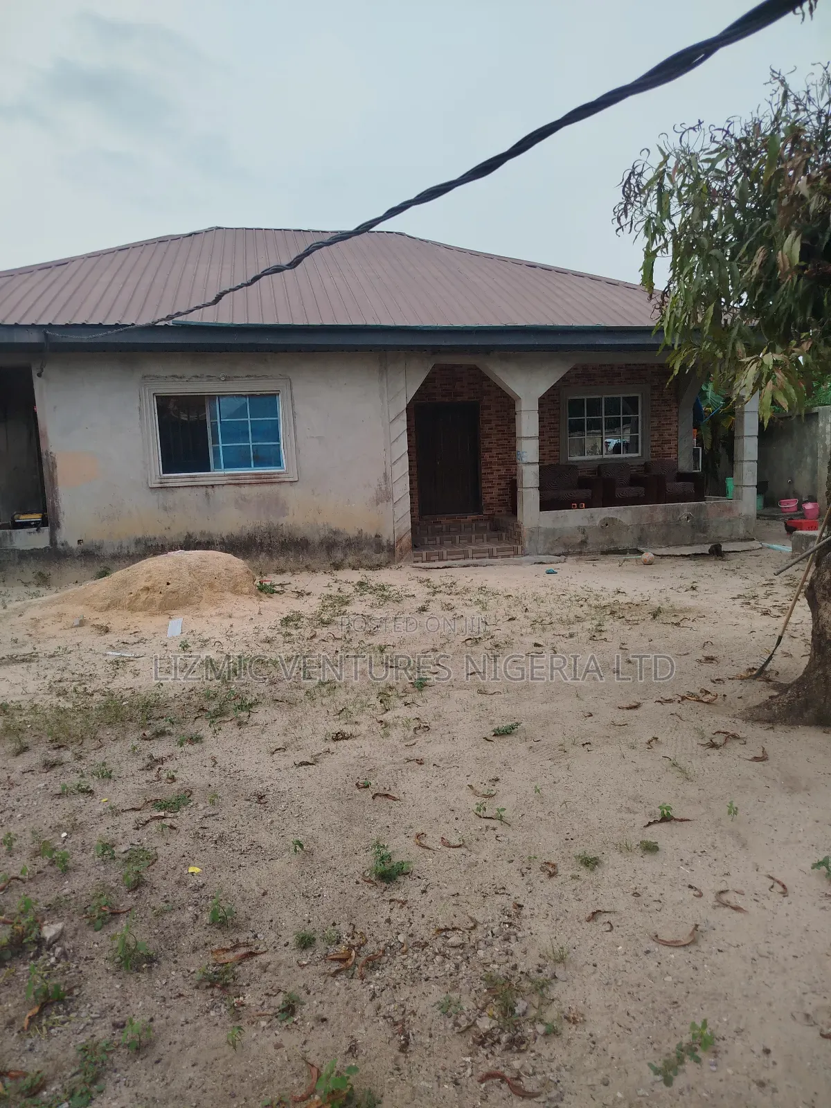 3bdrm Bungalow in Greenlite, Lekki Expressway for sale in Lekki Expressway