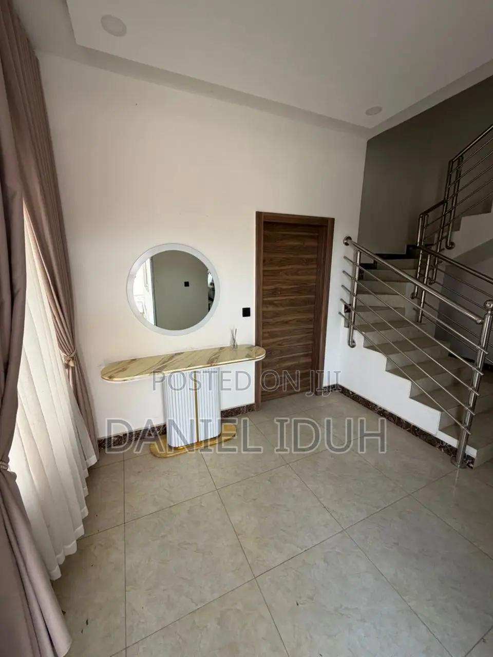 5bdrm Duplex in Mabushi for sale in Mabushi