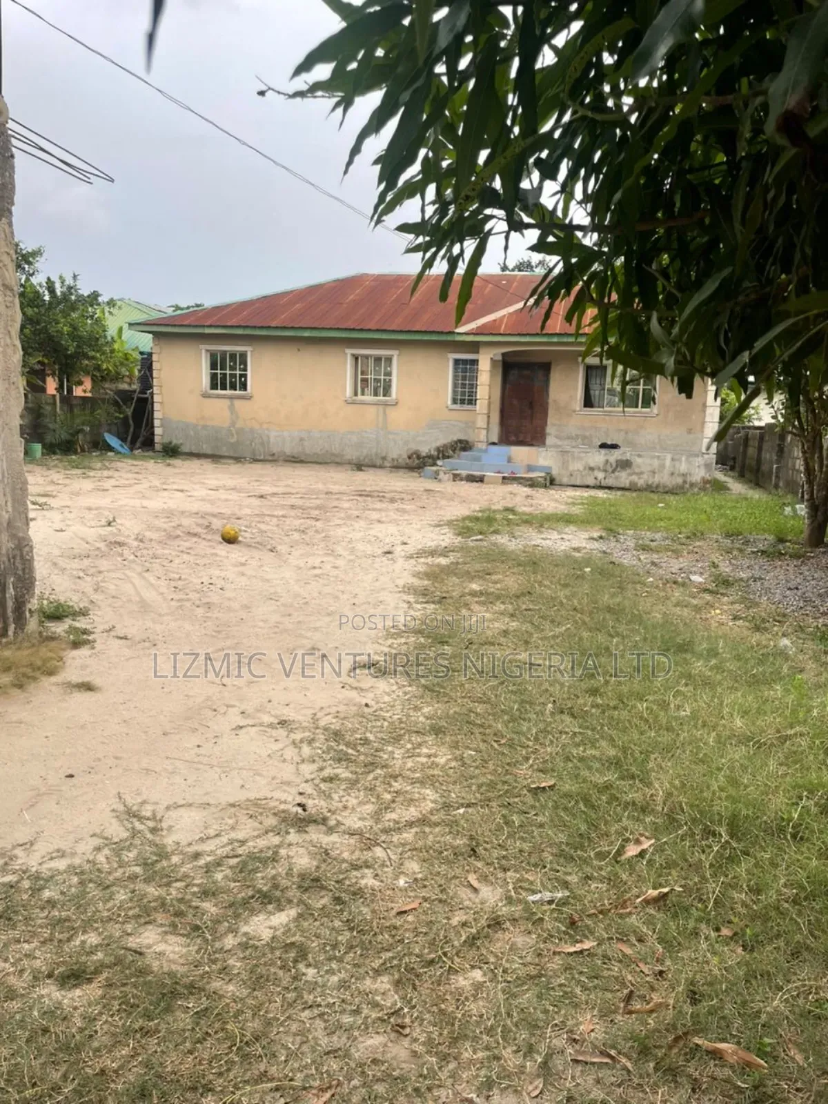 3bdrm Bungalow in Greenlite, Lekki Expressway for sale in Lekki Expressway