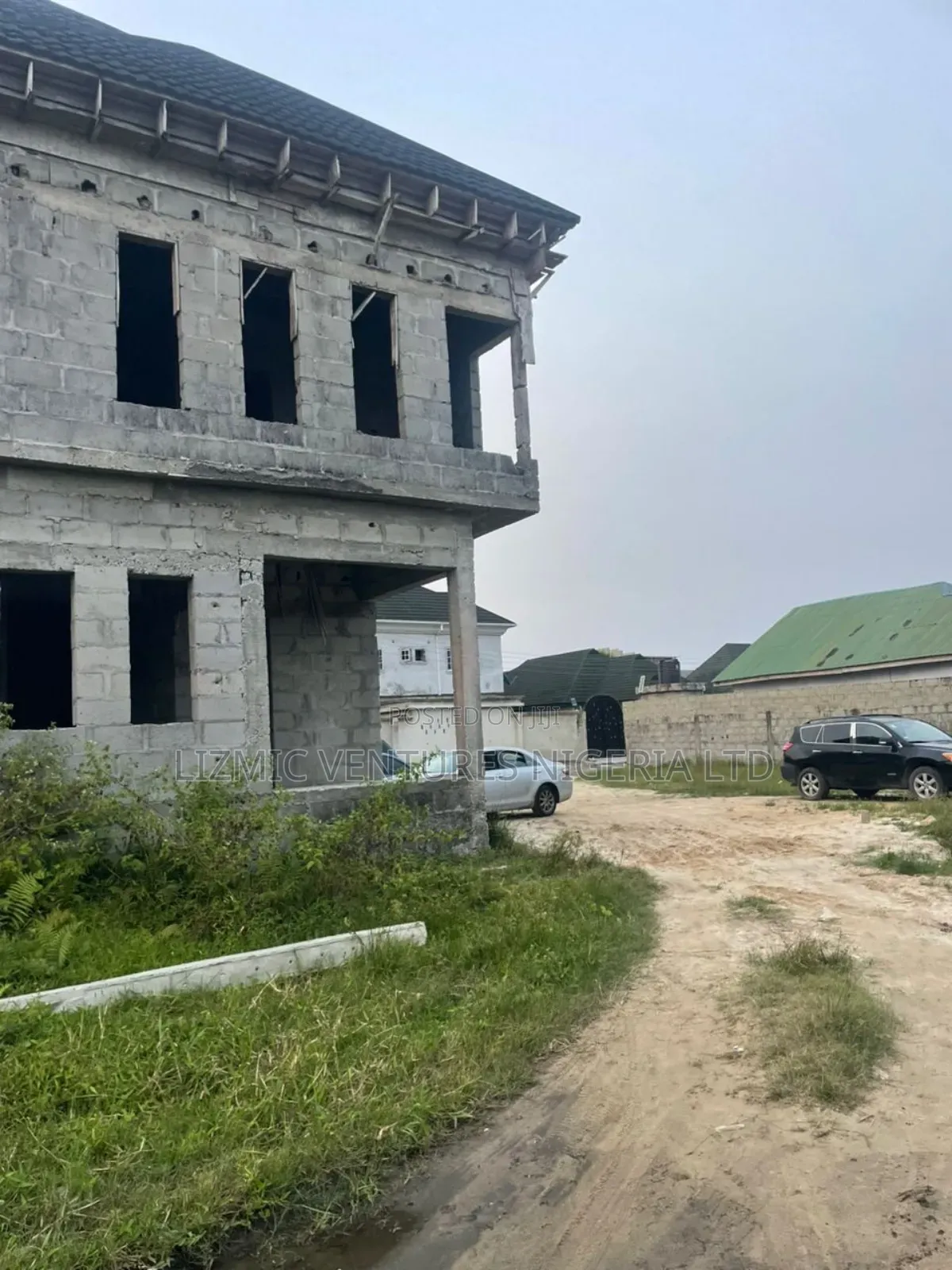 2bdrm Block of Flats in Greenlite, Lekki Expressway for sale in Lekki Expressway