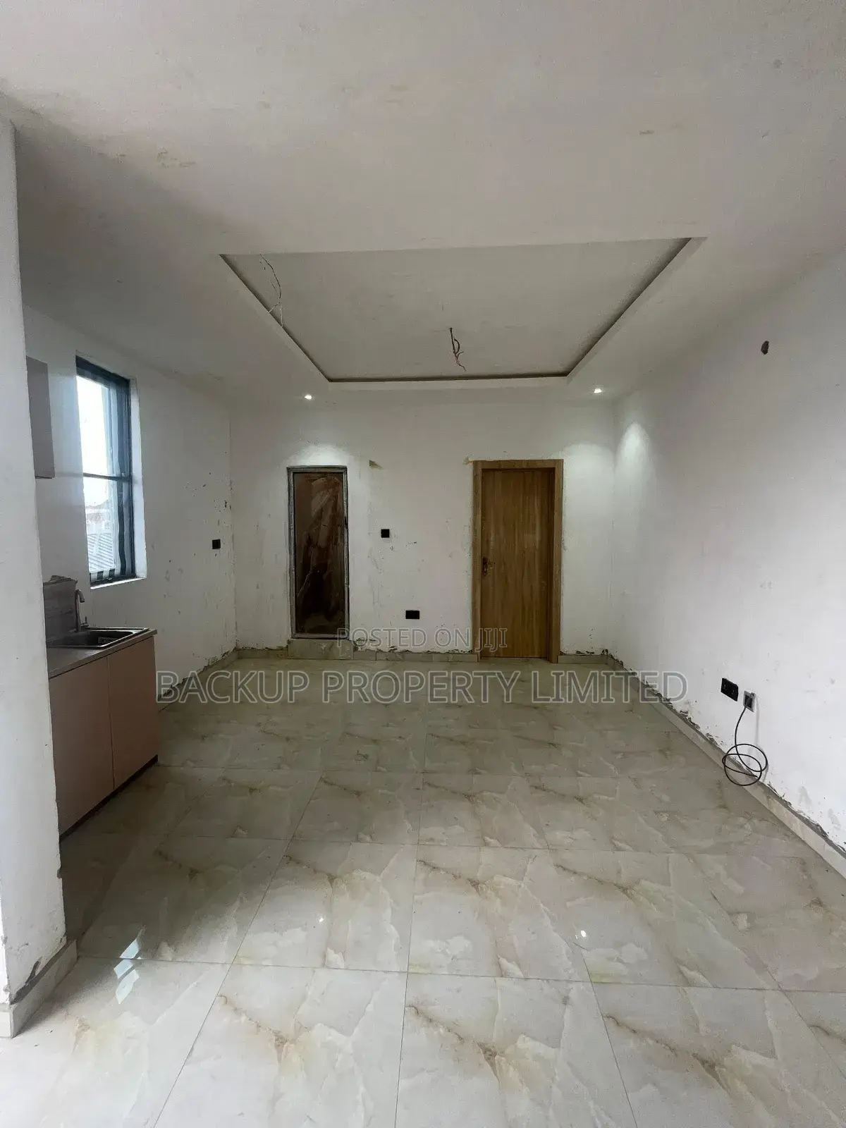 Mini Flat in Yaba for sale in Yaba
