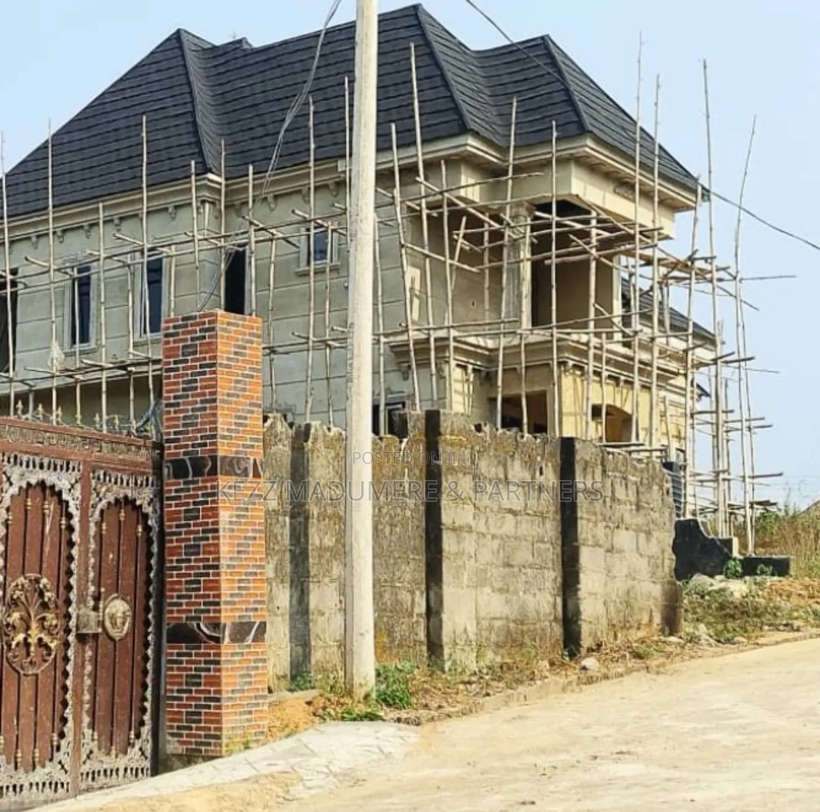 4bdrm Duplex in Federal Housing for sale in Umuahia