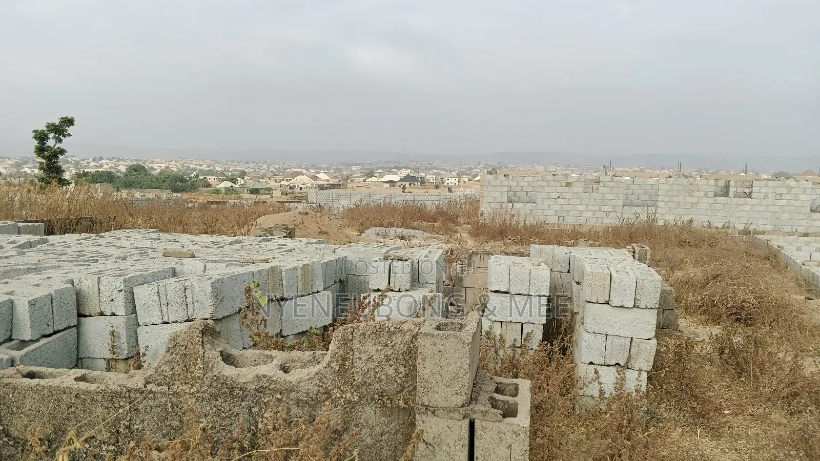 90/90 Land for Sale in Karu