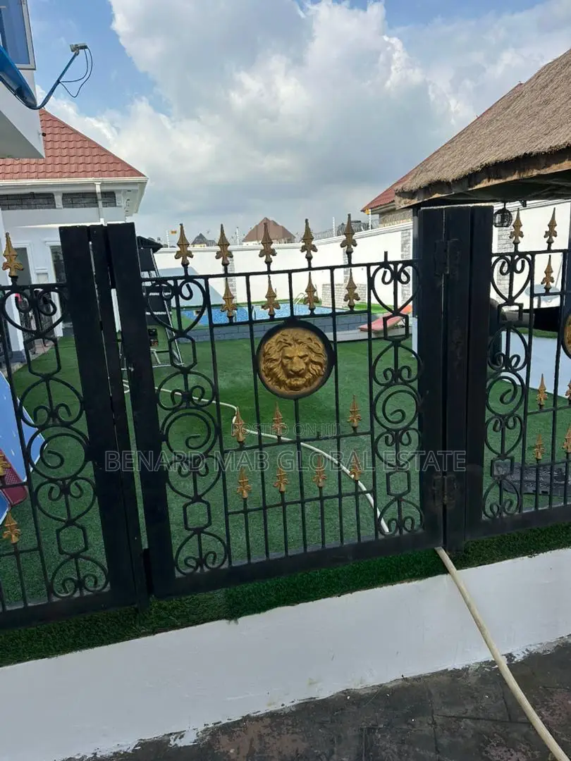 Furnished 5bdrm Duplex in Mab Global Estate, Mbora for sale in Mbora