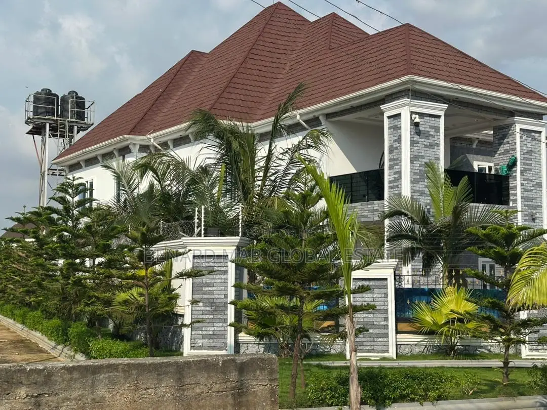 Furnished 5bdrm Duplex in Mab Global Estate, Mbora for sale in Mbora