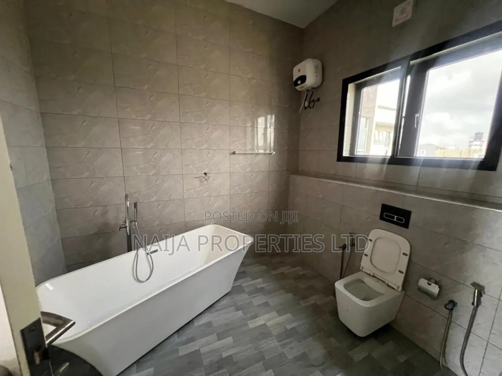 5bdrm Duplex in Victory Park, Lekki for rent in Lekki
