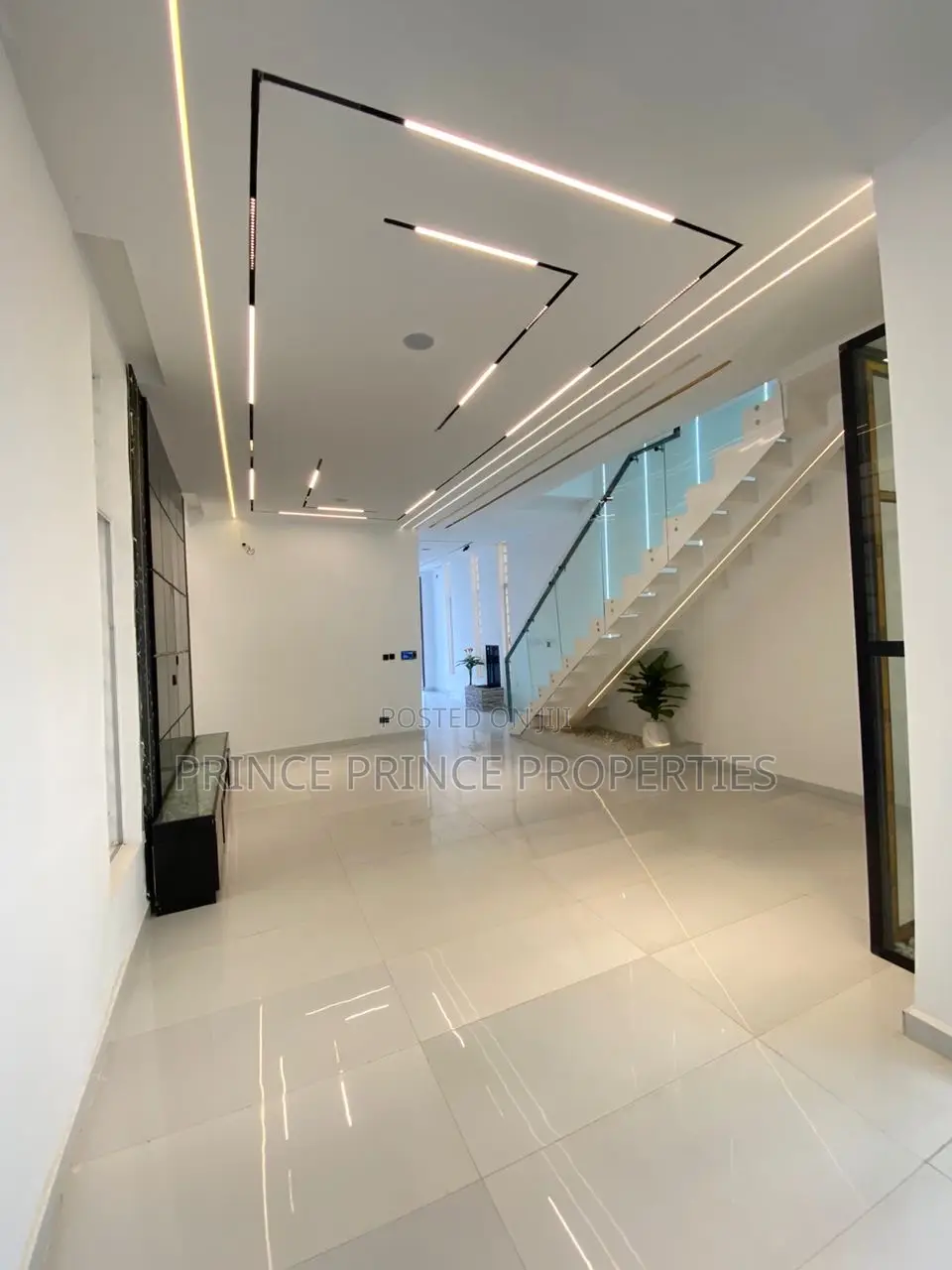 Furnished 5bdrm Duplex in Lekki Ologolo for sale in Lekki