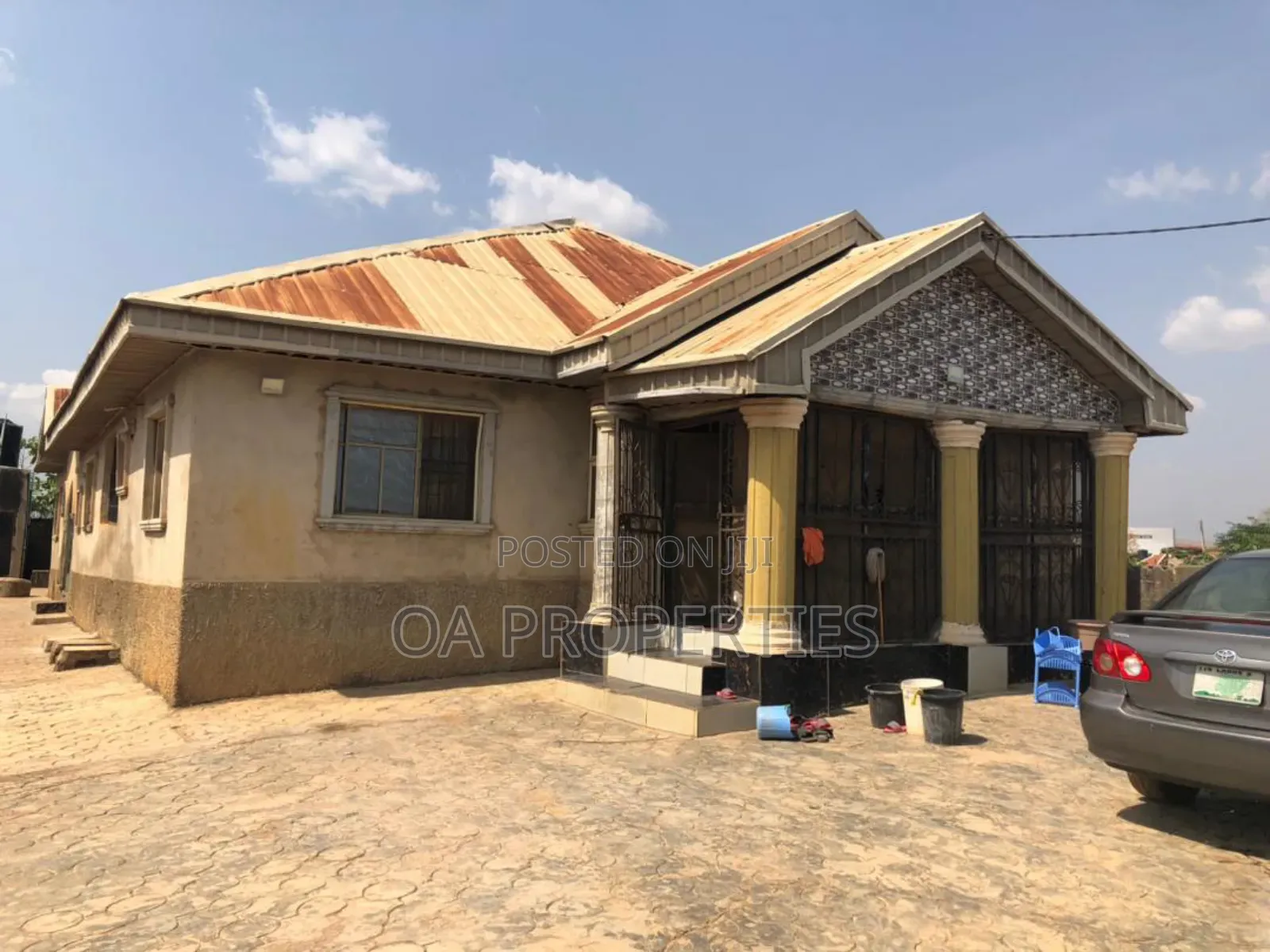 7bdrm Bungalow in Lifeforte, Ibadan for sale in Ibadan