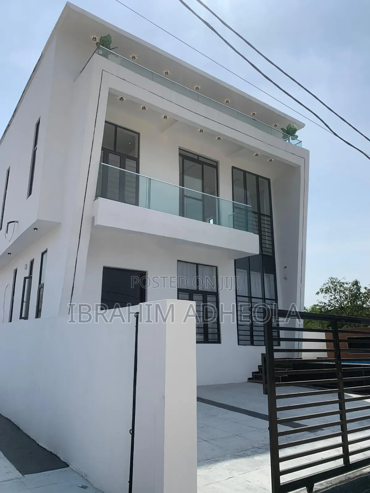 5bdrm Duplex in Sangotedo for sale in Sangotedo