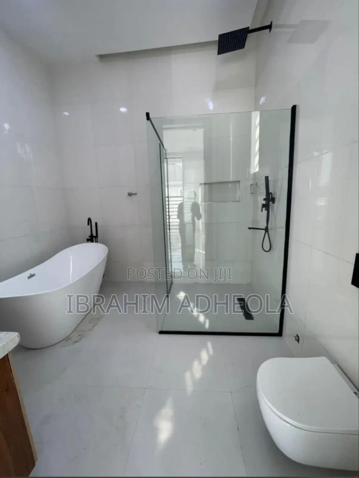 5bdrm Duplex in Sangotedo for sale in Sangotedo