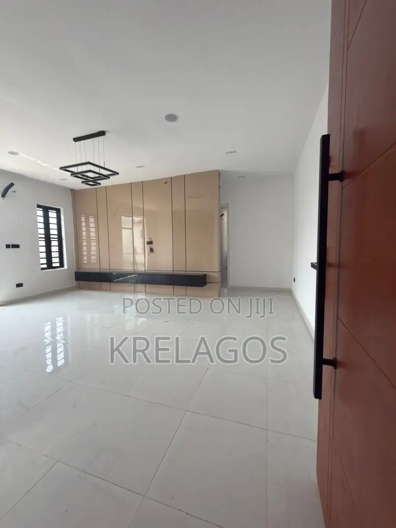 2bdrm Apartment in Ologolo for sale in Ologolo
