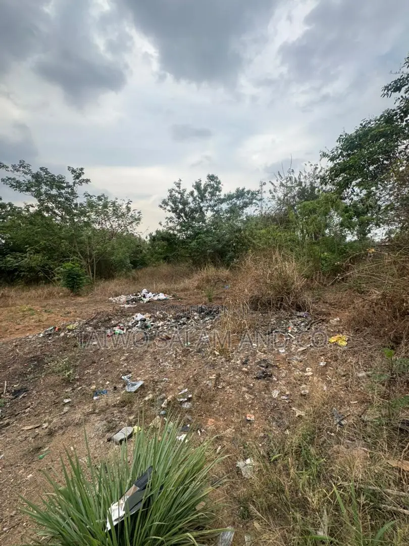 4000sqm of Land in Gated Estate in Jericho