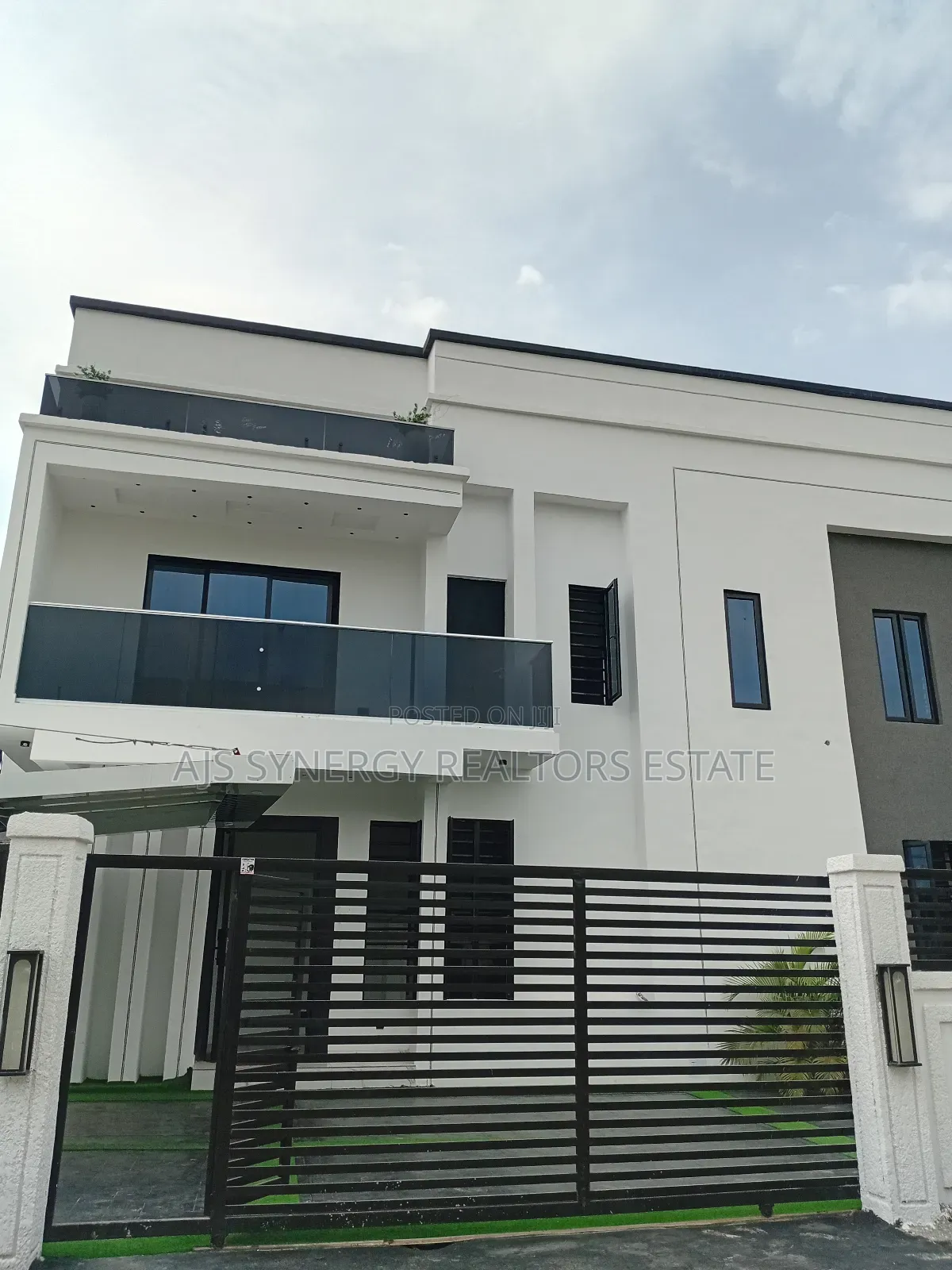 4bdrm Duplex in Ado / Ajah for sale in Ado / Ajah