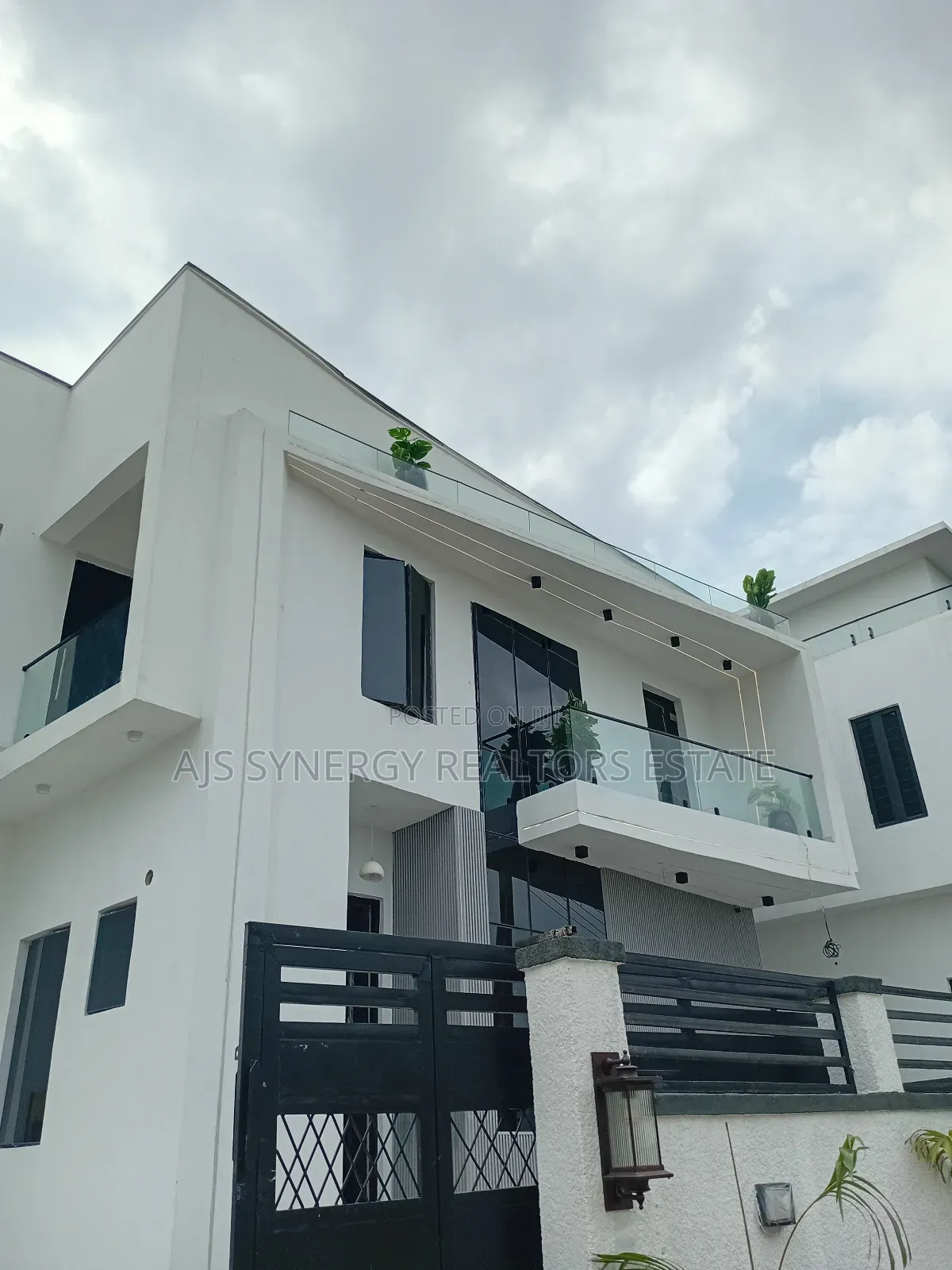 4bdrm Duplex in Ado / Ajah for sale in Ado / Ajah