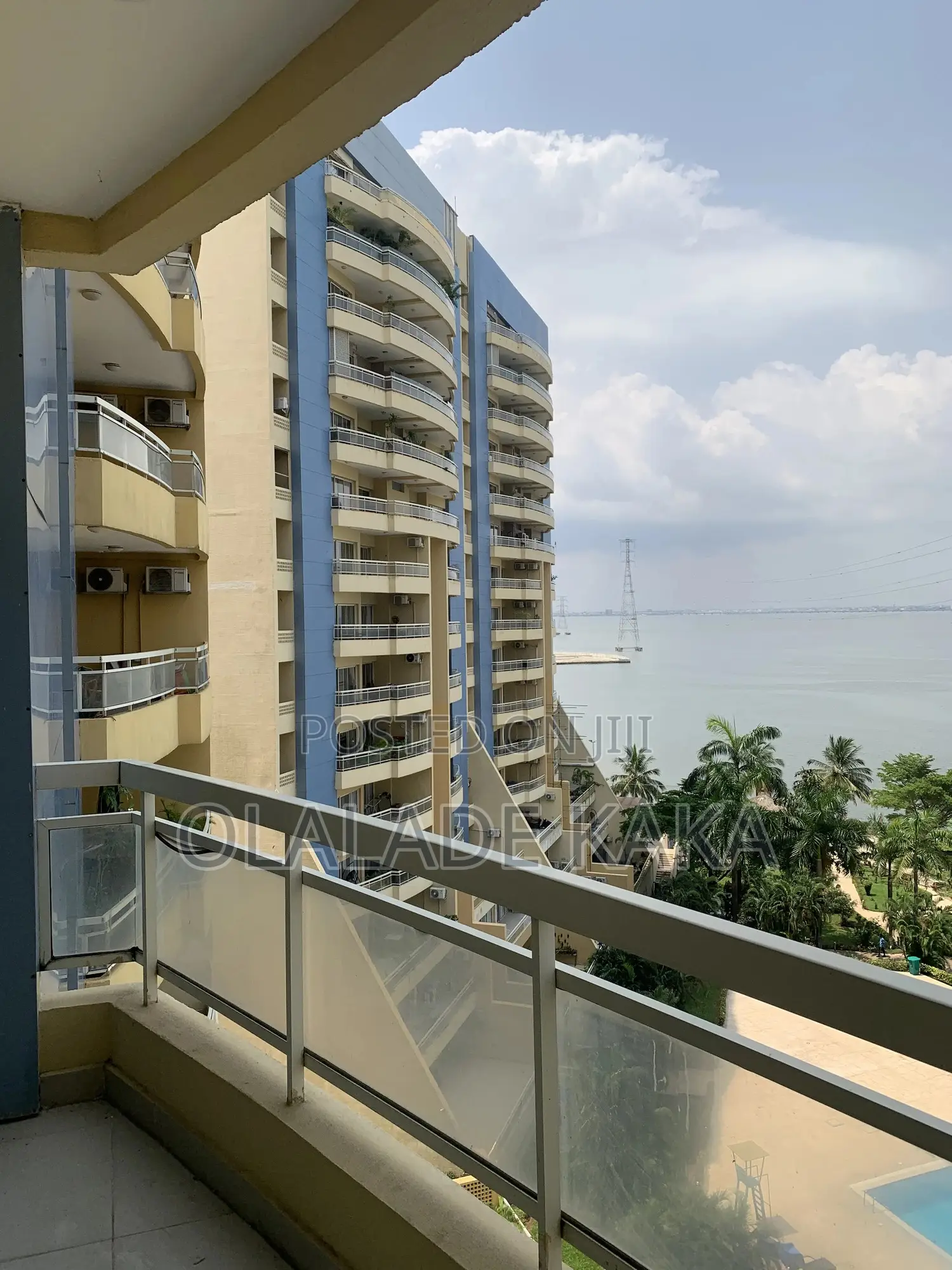 3bdrm Block of Flats in Banana Island for sale in Banana Island