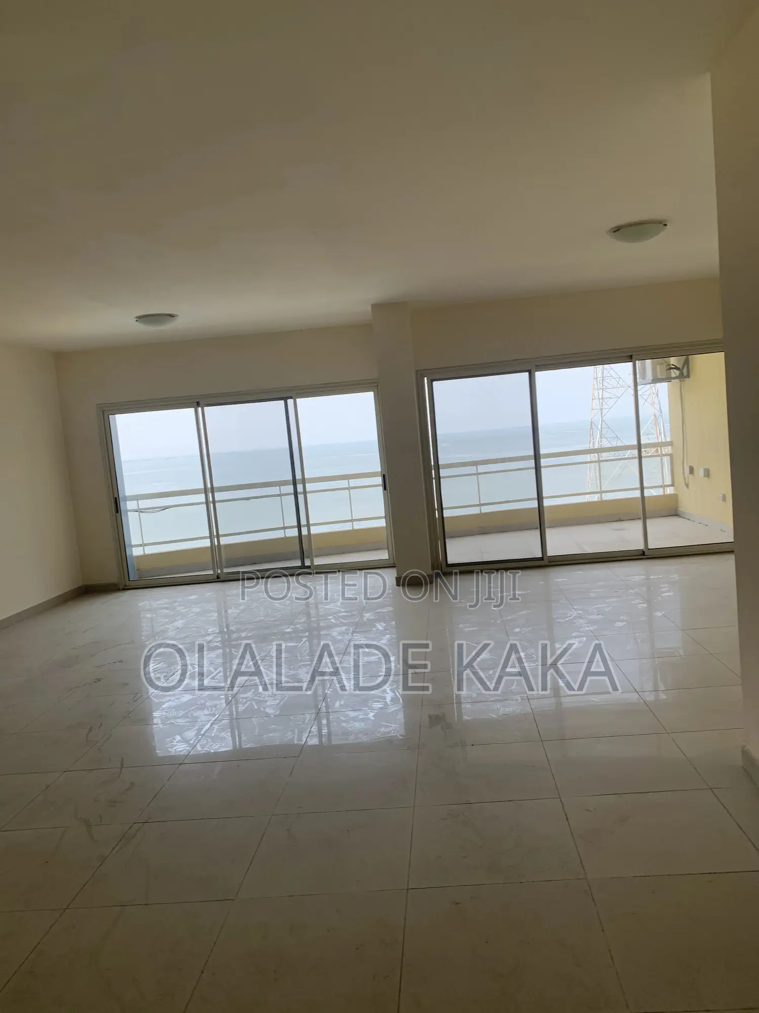 3bdrm Block of Flats in Banana Island for sale in Banana Island