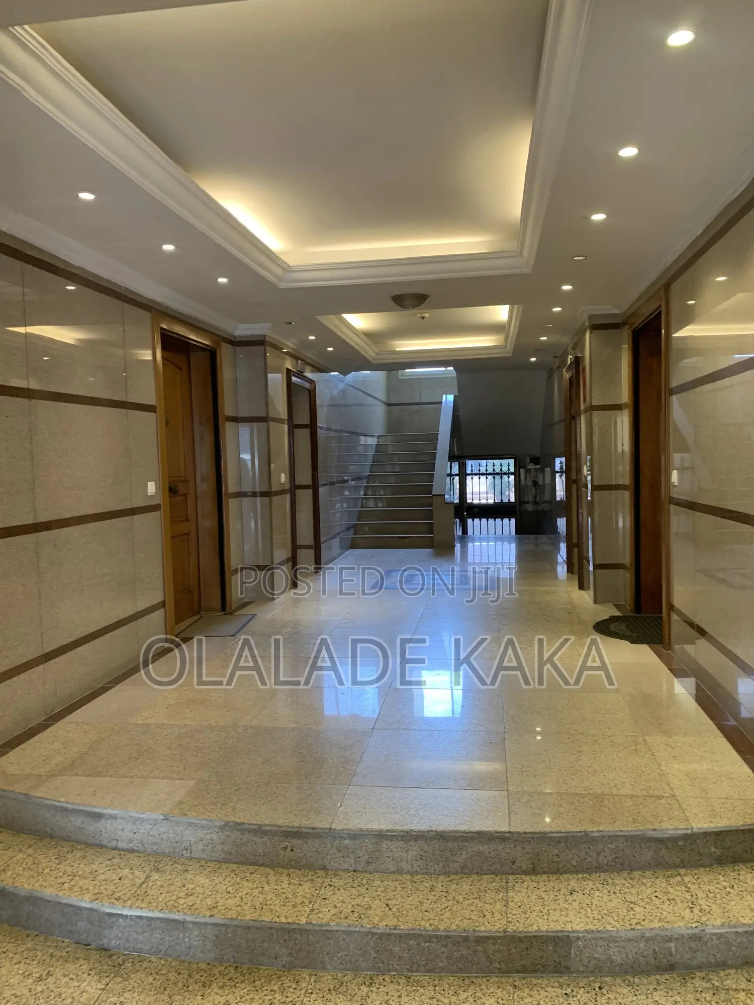 3bdrm Block of Flats in Banana Island for sale in Banana Island