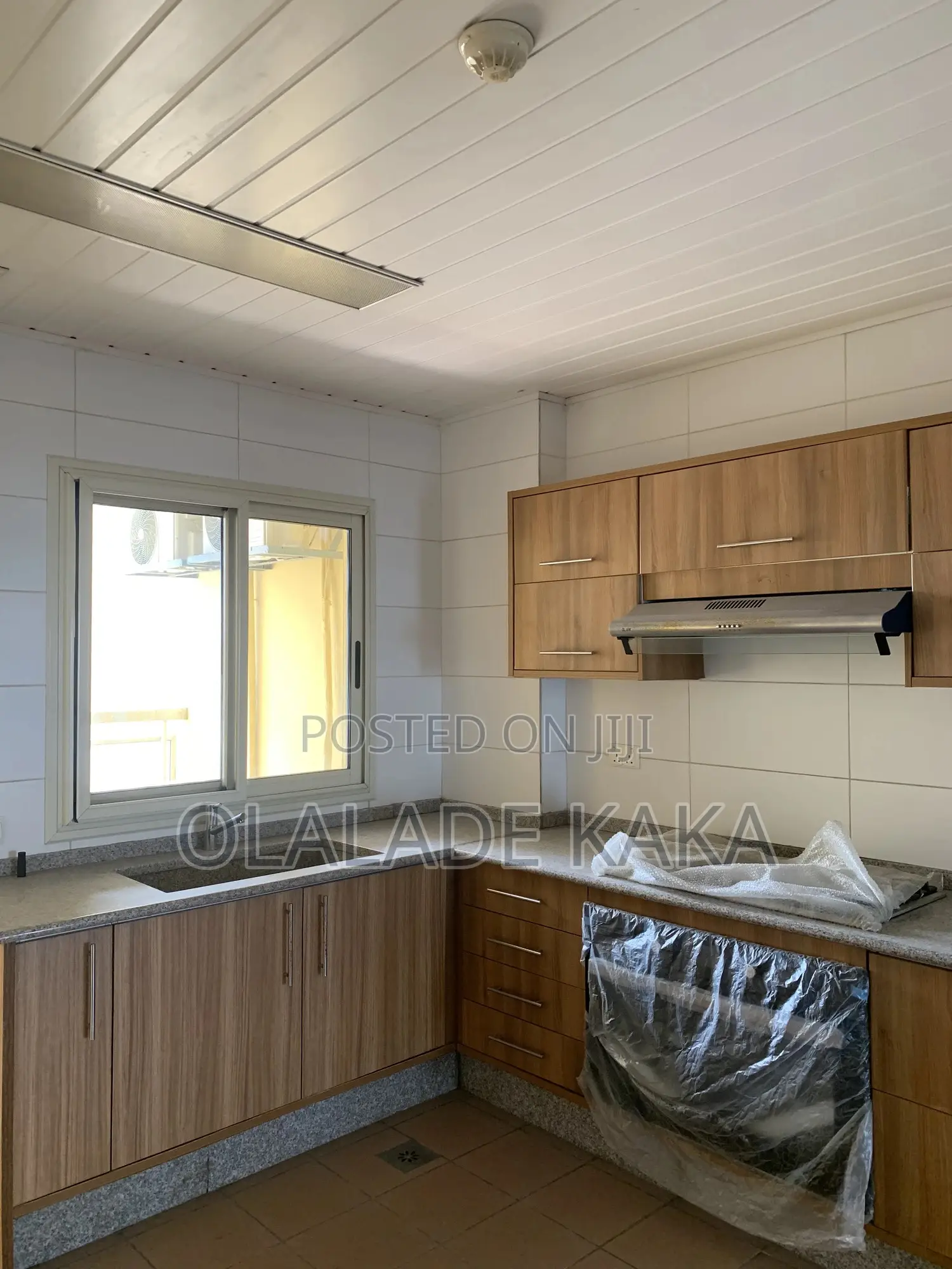 3bdrm Block of Flats in Banana Island for sale in Banana Island