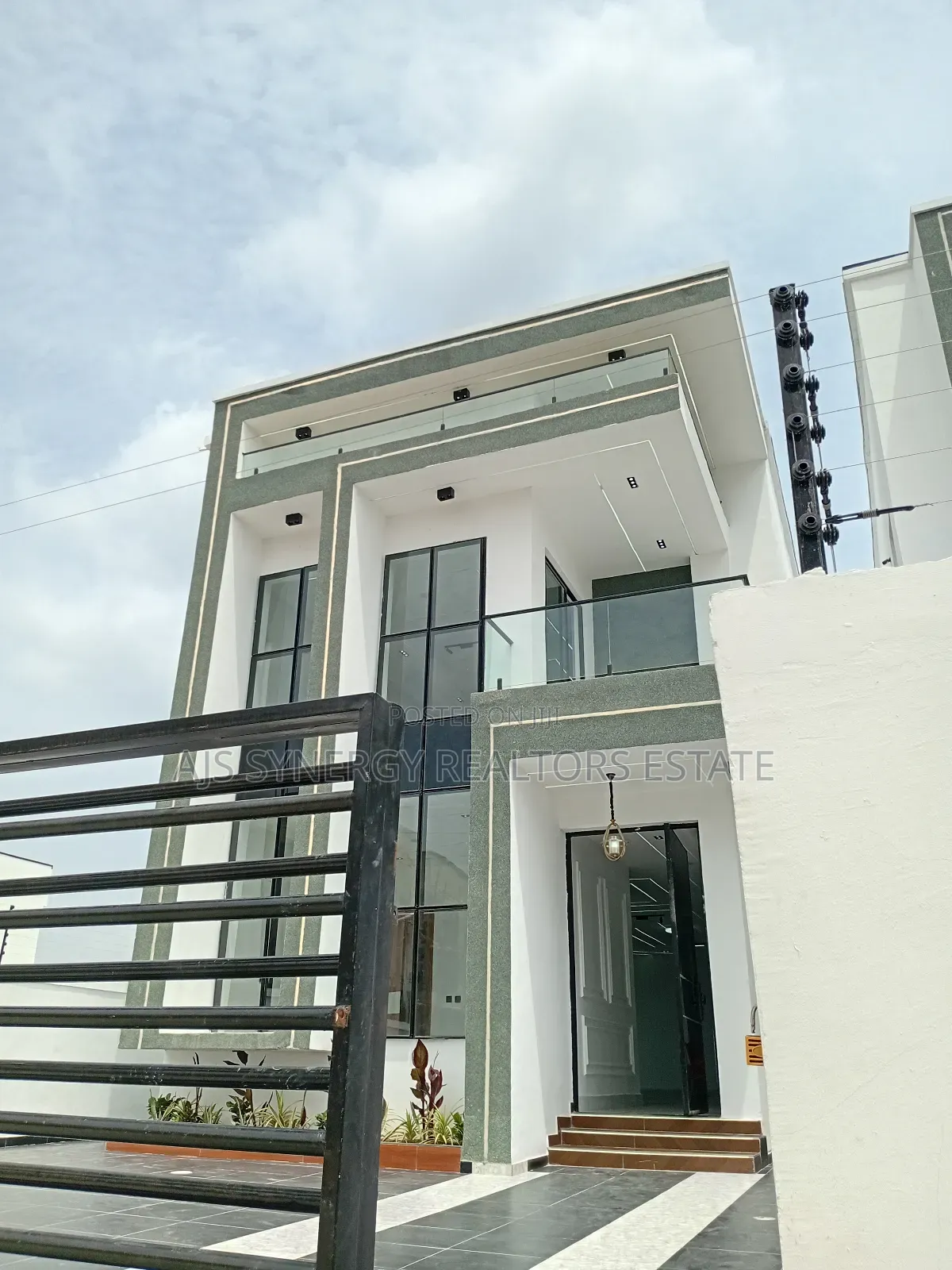 5bdrm Duplex in Ado / Ajah for sale in Ado / Ajah