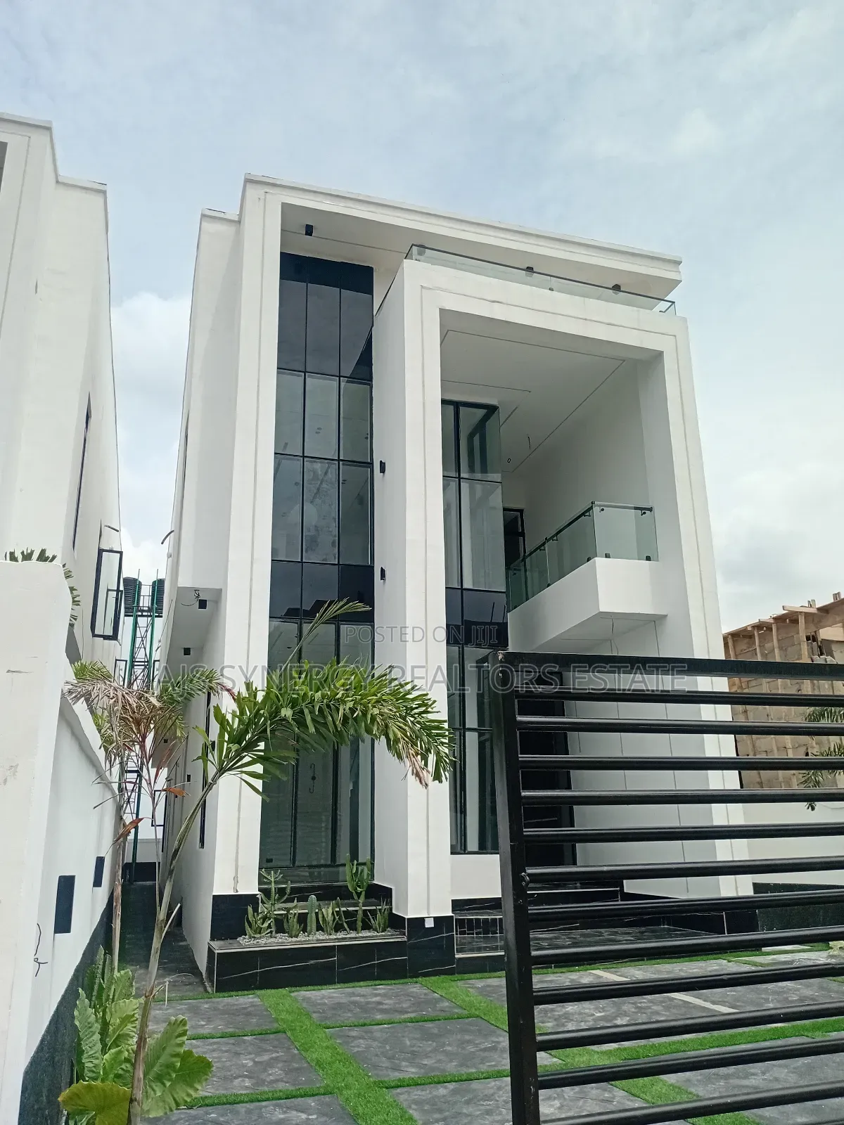 5bdrm Duplex in Ado / Ajah for sale in Ado / Ajah