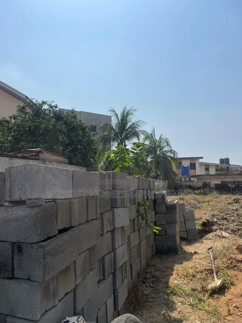 Prime Residential Land at Star Gate Estate, Oluyole Estate  for Sale in Oluyole