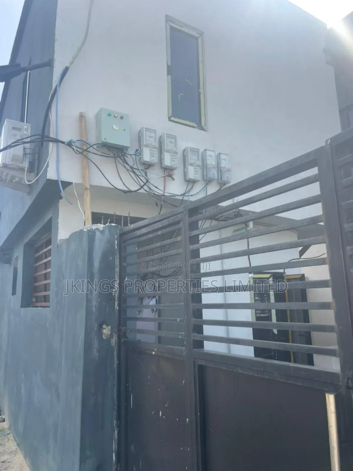 3bdrm Duplex in Badore for sale in Badore