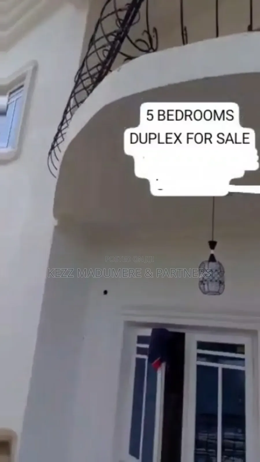 5bdrm Duplex in Inside An Estate In for sale in Umuahia