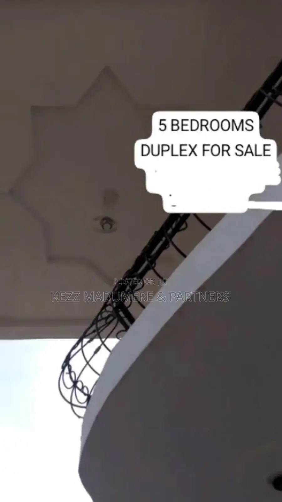 5bdrm Duplex in Inside An Estate In for sale in Umuahia