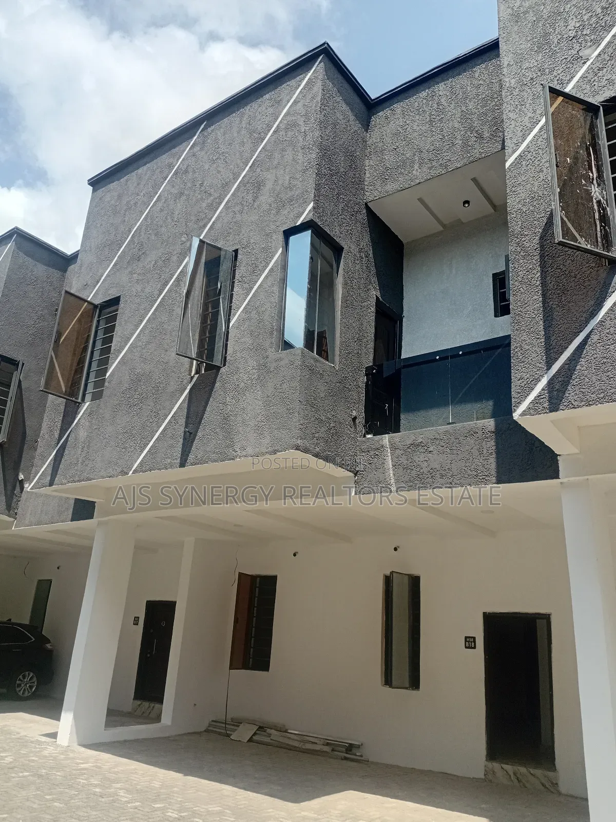 4bdrm Duplex in Abraham Adesanya Estate for sale in Abraham Adesanya Estate