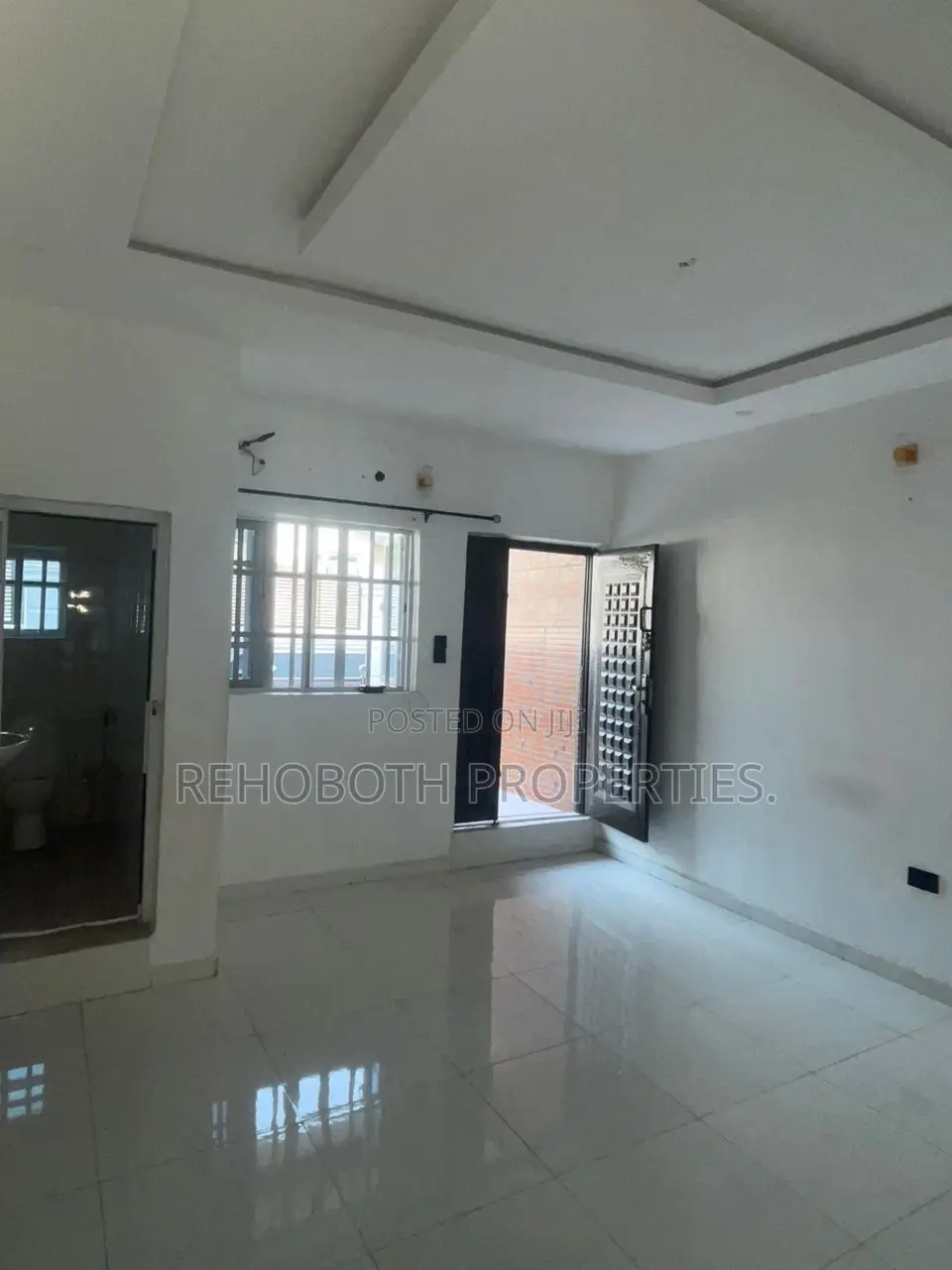 2bdrm Bungalow in Promise Land Elebu, Akala Express for rent in Akala Express