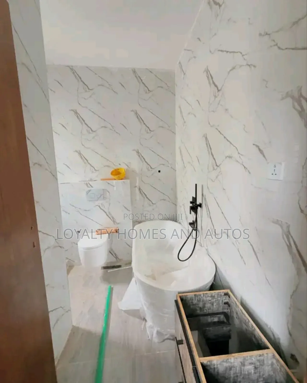 4bdrm Duplex in Osapa london for sale in Osapa london