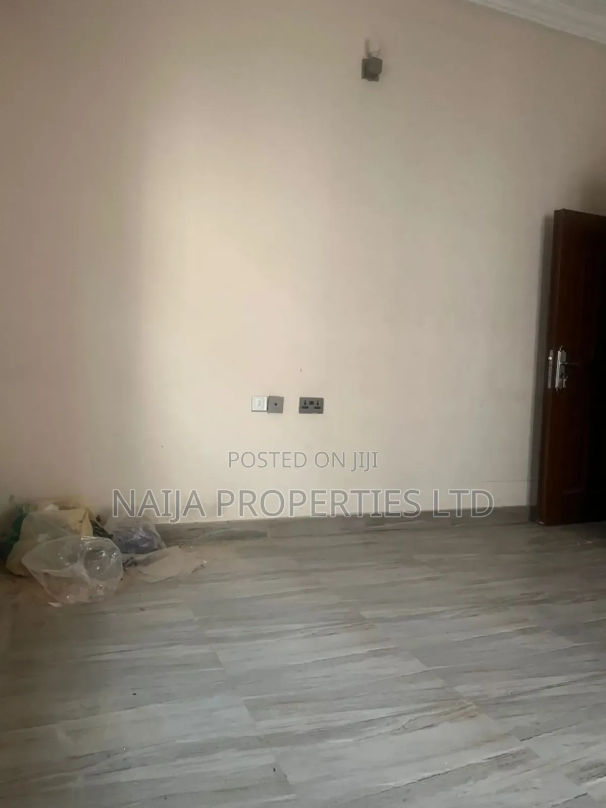 1bdrm Shared Apartment in Ologolo, Lekki for rent in Lekki
