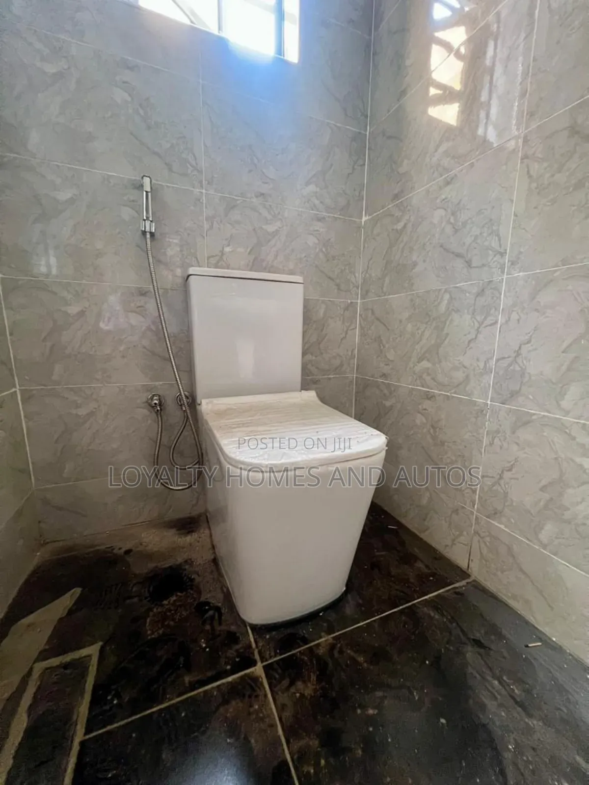 3bdrm House in Toyin Street for sale in Toyin Street
