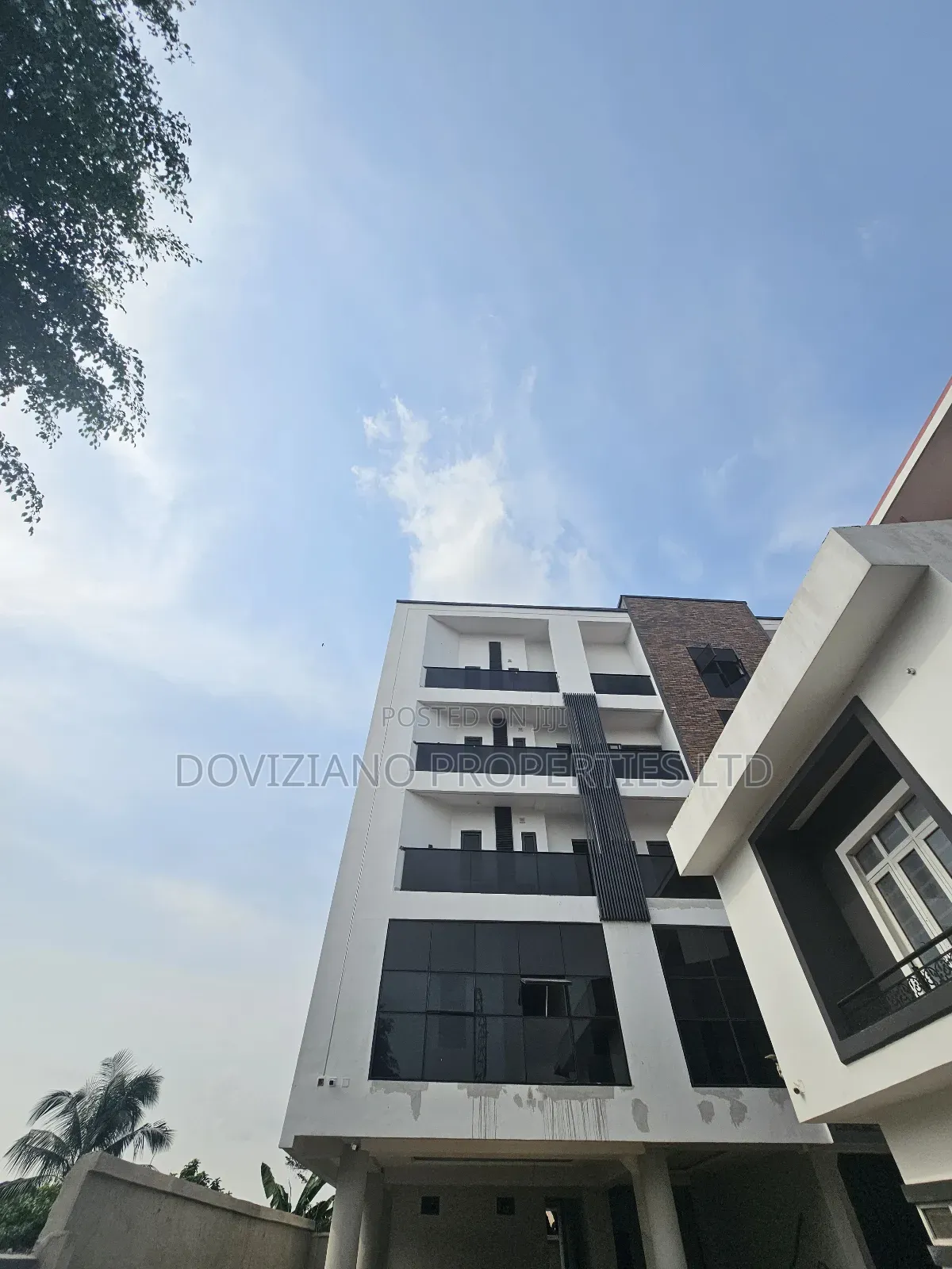 3bdrm Apartment in Ikeja GRA for rent in Ikeja GRA