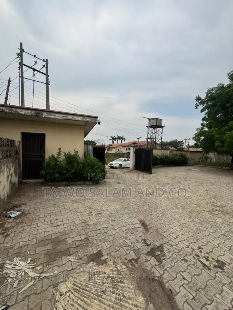 2167 SQM of Land With Structure in Iyanganku