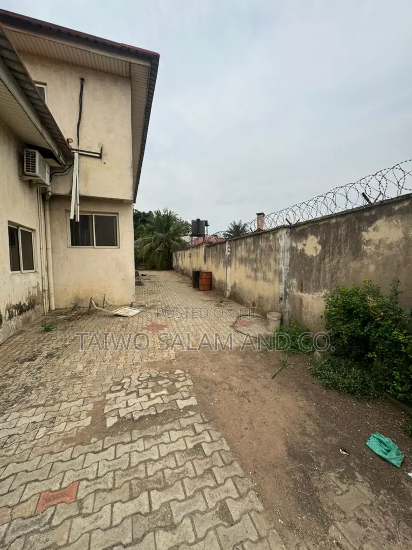 2167 SQM of Land With Structure in Iyanganku