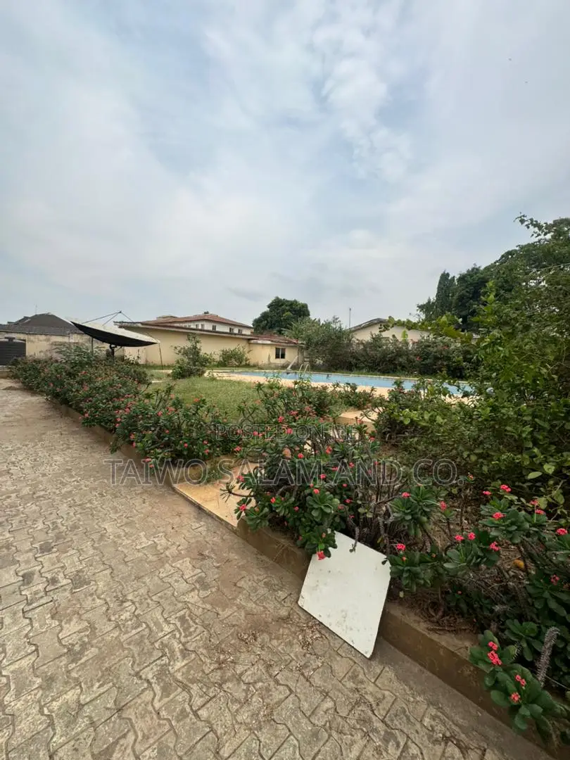 2167 SQM of Land With Structure in Iyanganku