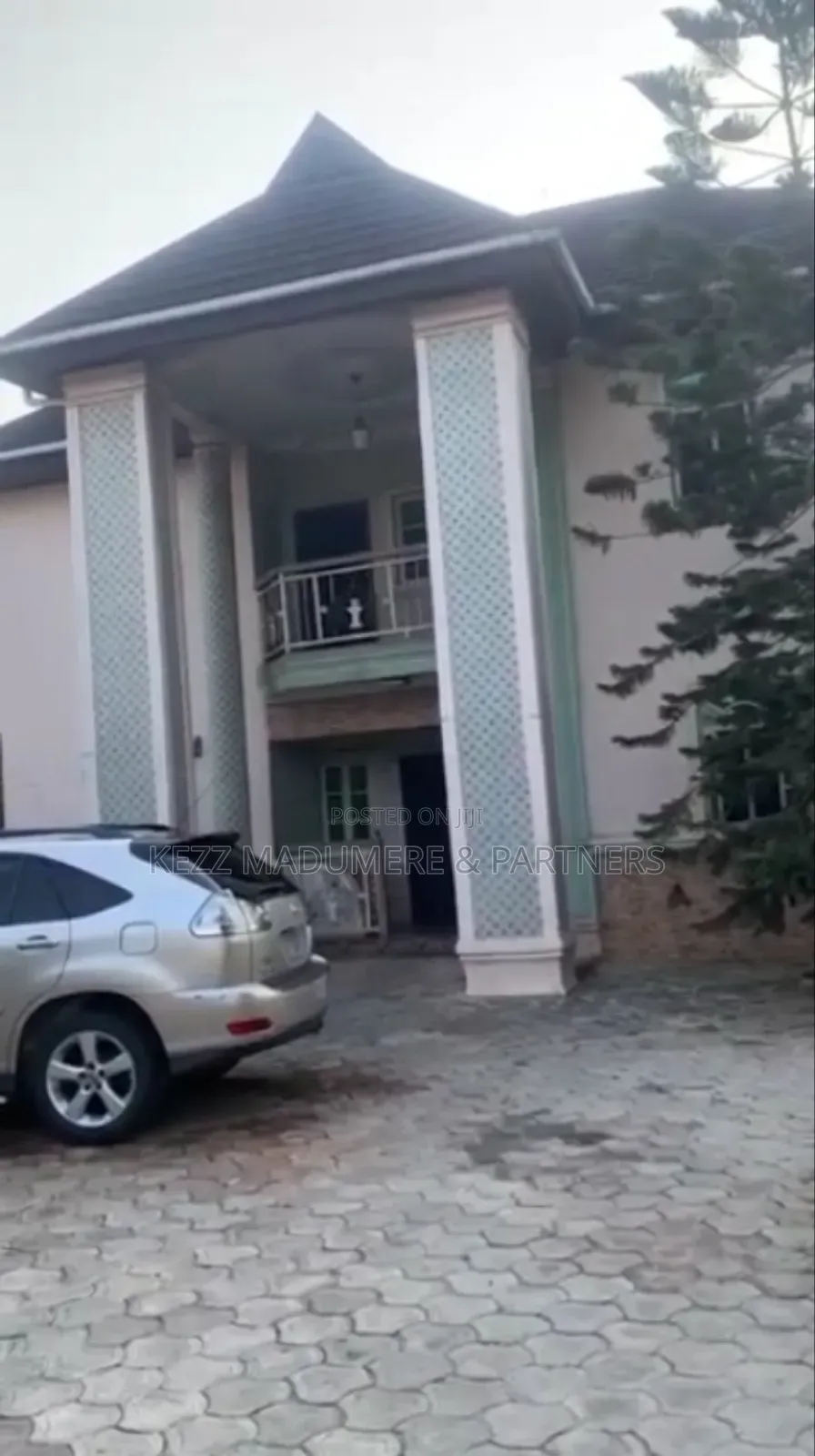 6bdrm Duplex in Within Umuahia City for sale in Umuahia