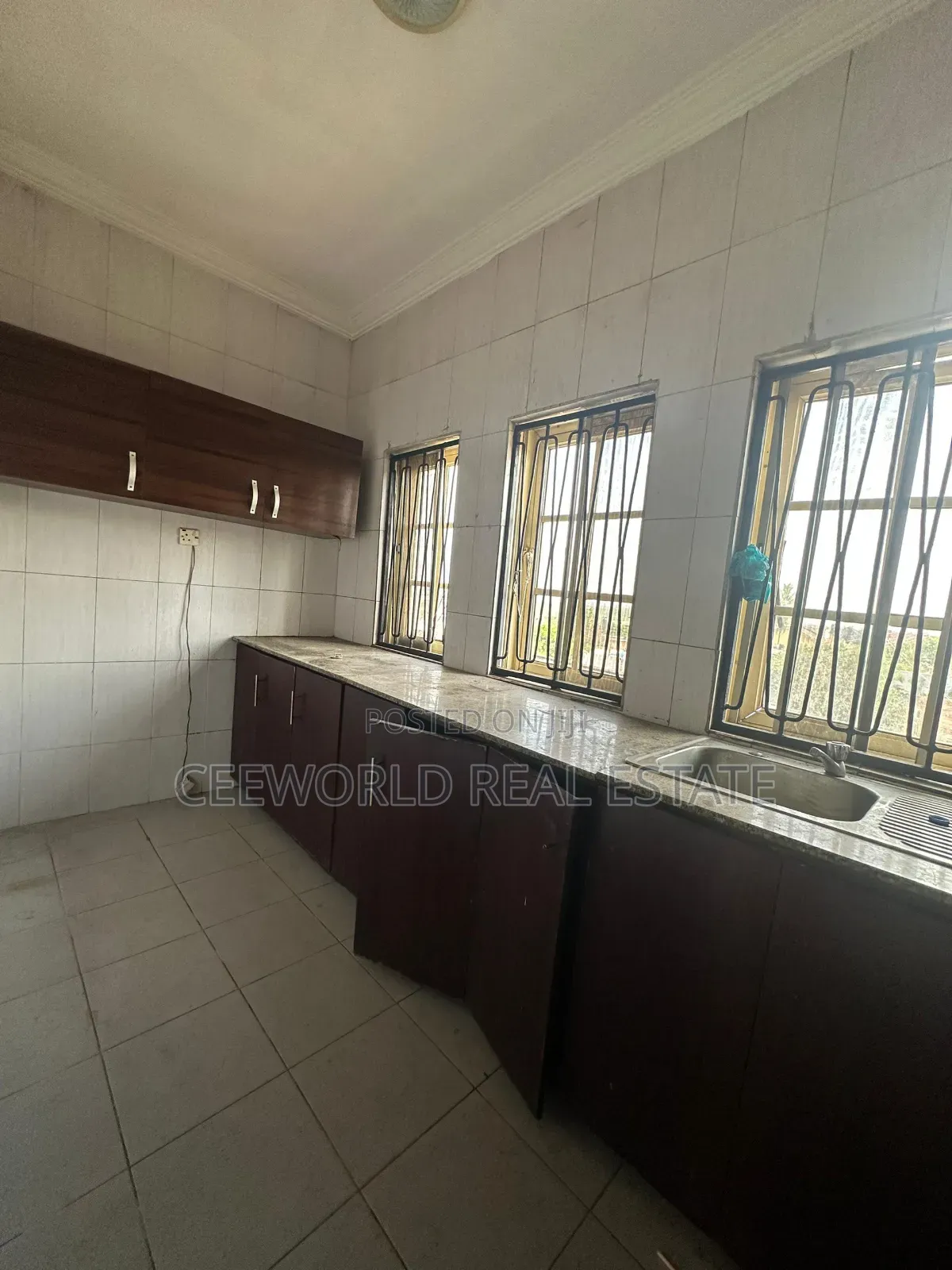 2bdrm Apartment in Idishin Main Estate for rent in Idishin