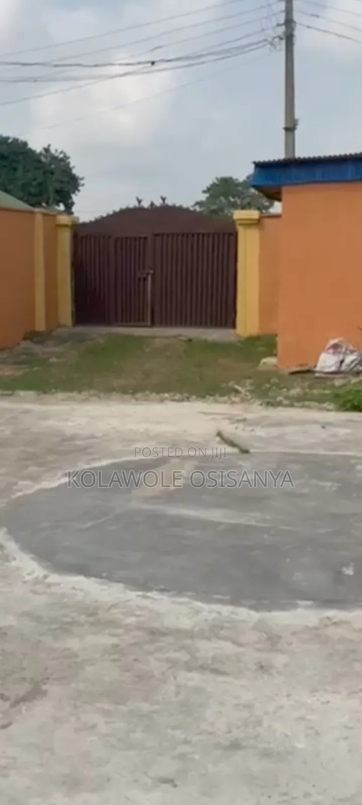 3bdrm Bungalow in Ikotun/Igando for sale in Ikotun/Igando