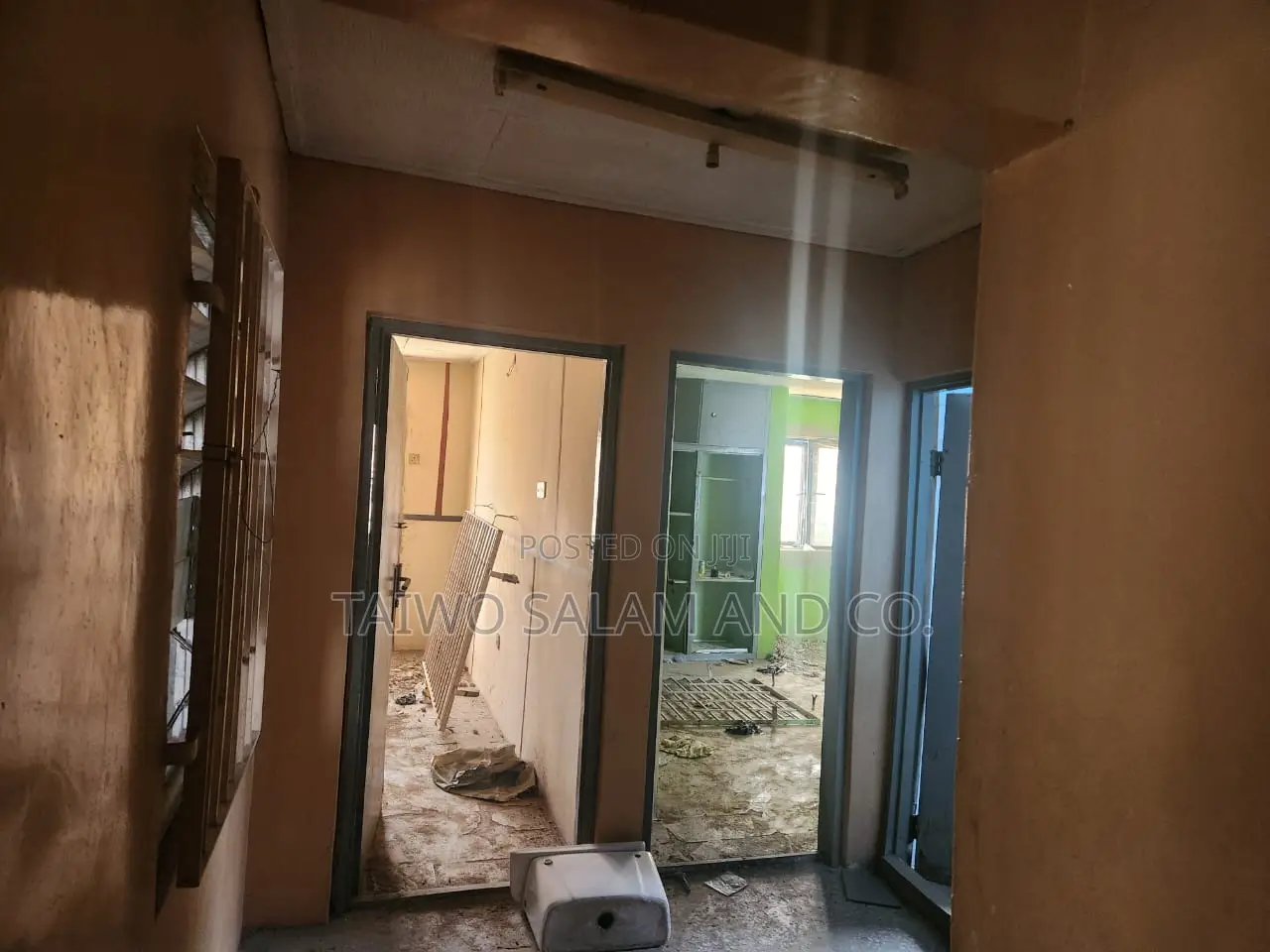 5bdrm Duplex in Ikolaba Gra, Ibadan North West for sale in Ibadan North West