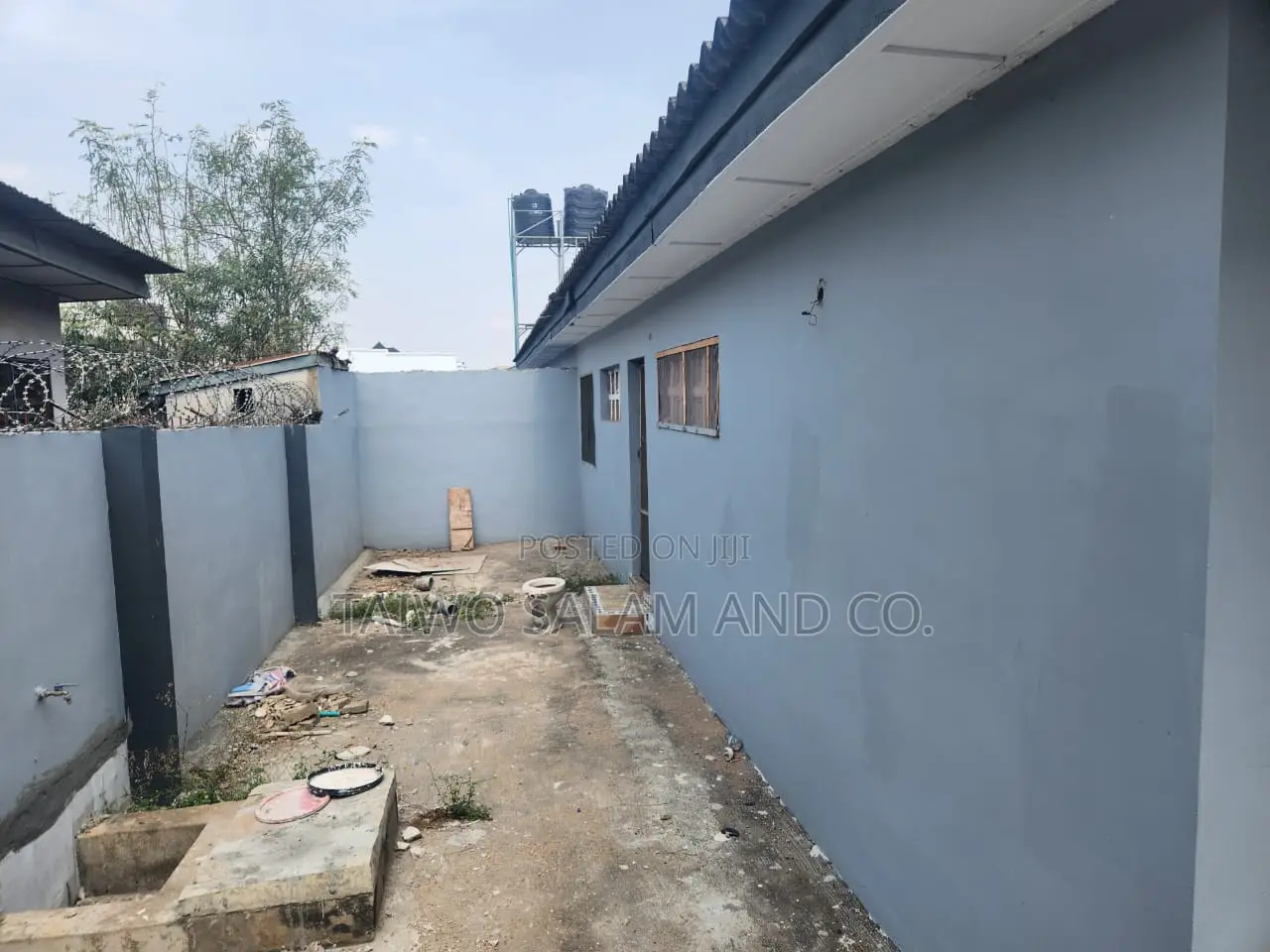5bdrm Duplex in Ikolaba Gra, Ibadan North West for sale in Ibadan North West