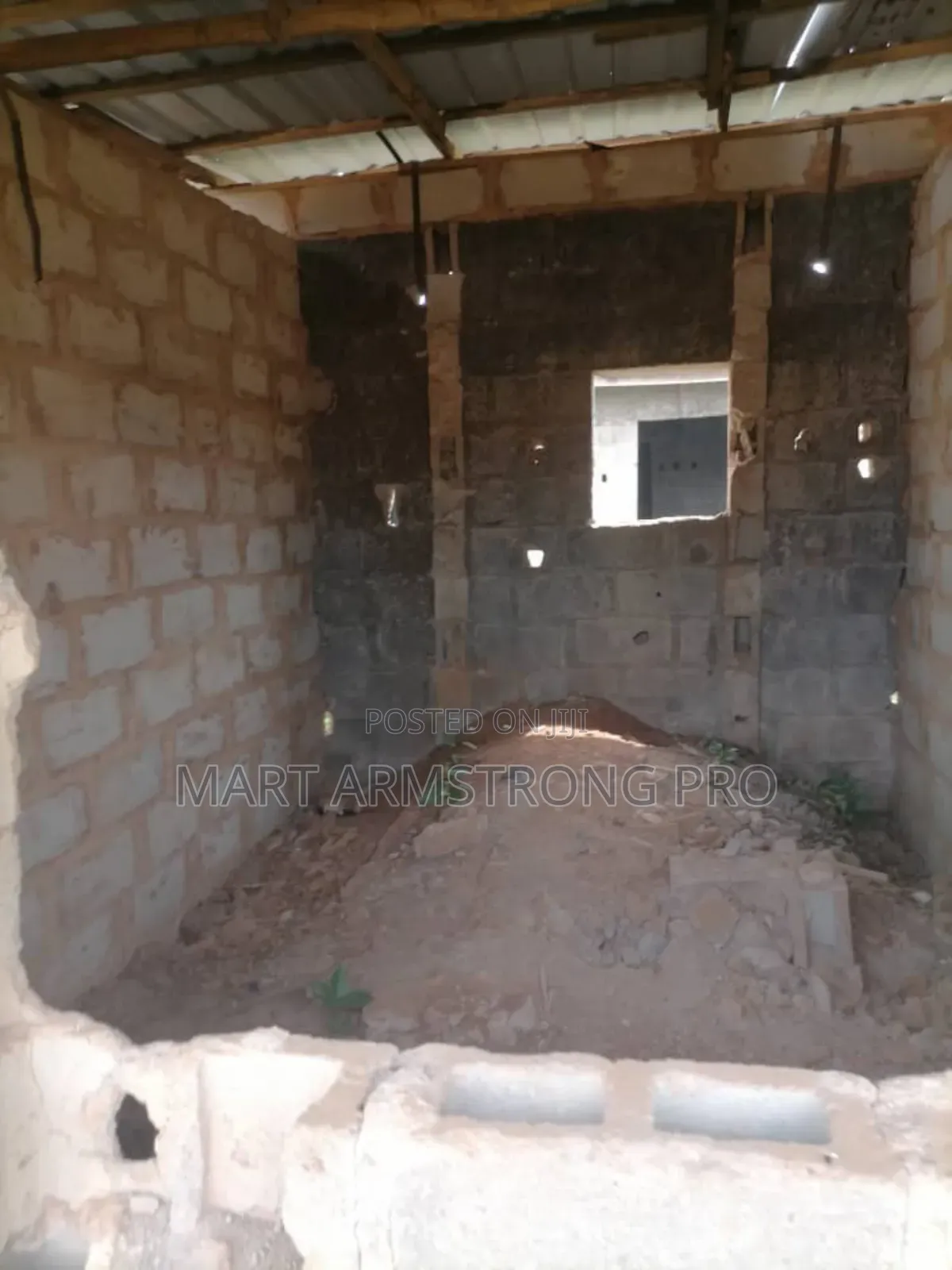 10bdrm Block Of Flats In Idafa, Ikorodu For Sale in Ikorodu