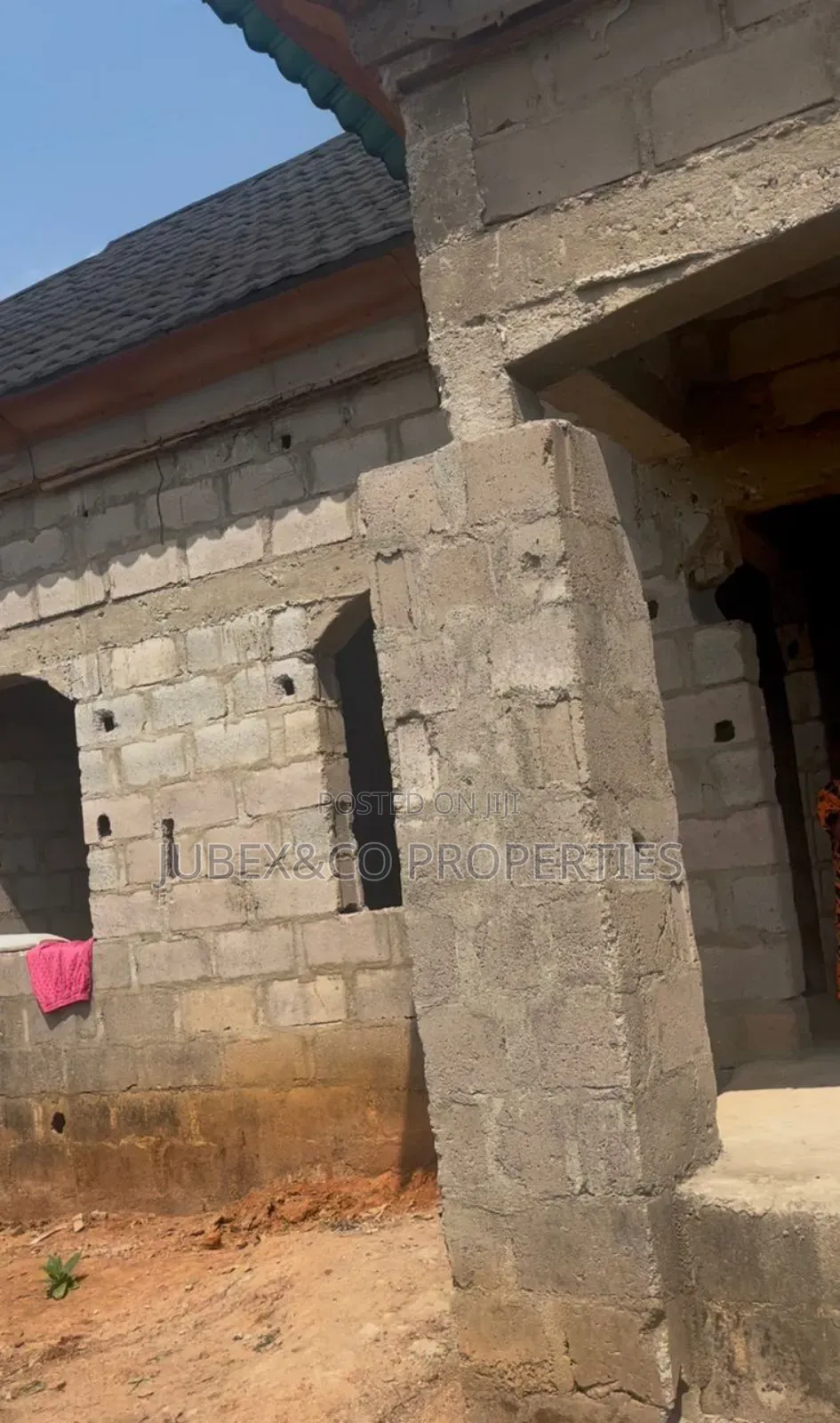 3bdrm Bungalow in Ayetoro After Mowe, Obafemi-Owode for sale in Obafemi-Owode
