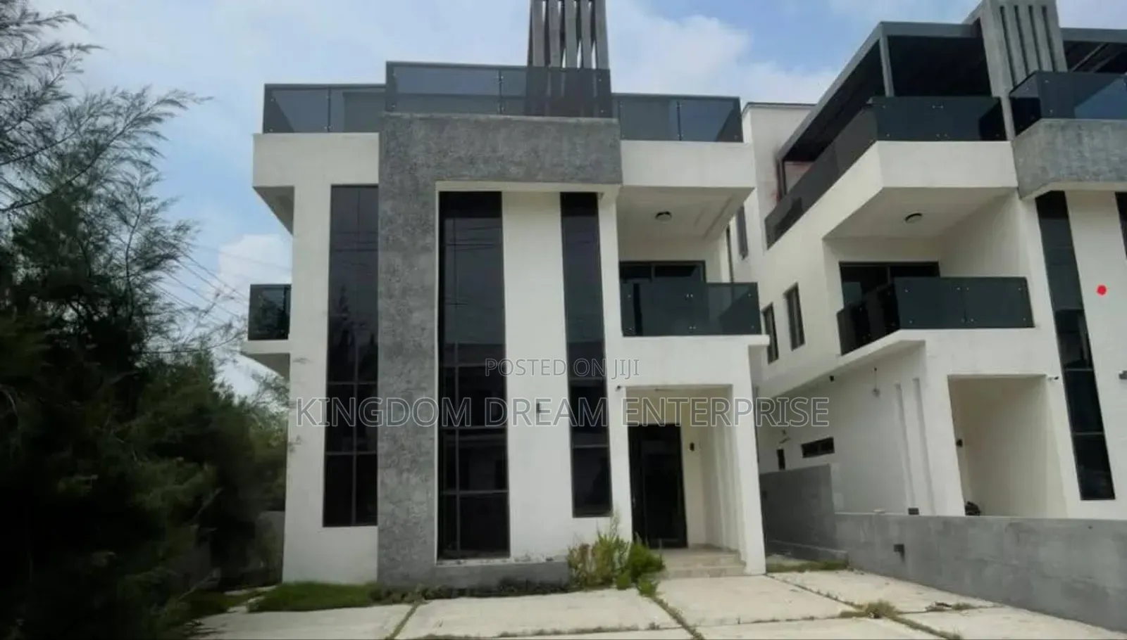5bdrm Duplex in Lekki County for rent in Lekki