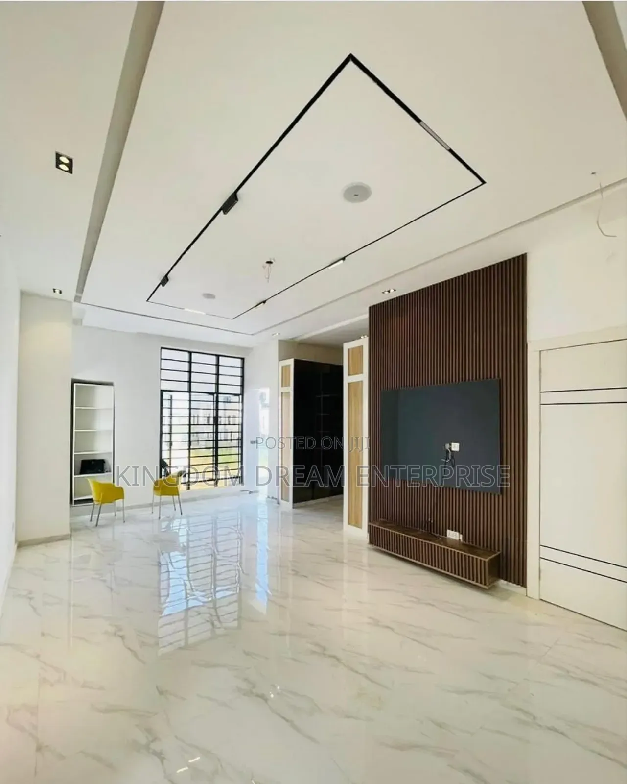 5bdrm Duplex in Chevron, Lekki for rent in Lekki